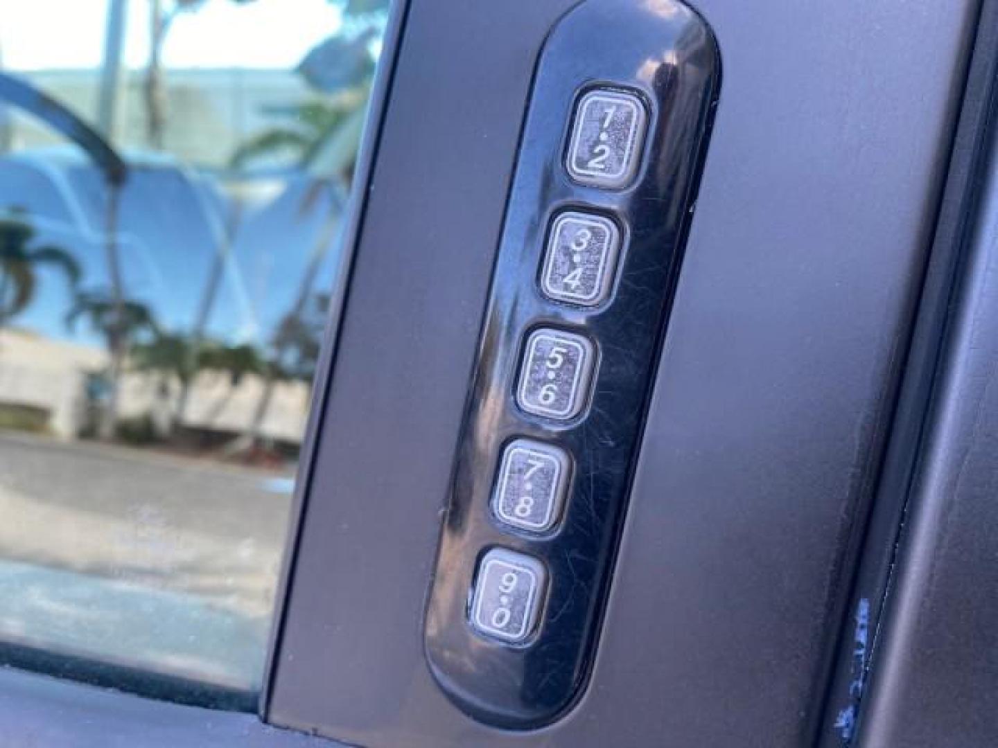 2010 Brilliant Silver Metallic /Charcoal Black Mercury Mountaineer 1 OWNER LOW MILES 78,753 (4M2EN3HE6AU) with an 4.0L SOHC 12-Valve V6 Engine engine, Automatic transmission, located at 4701 North Dixie Hwy, Pompano Beach, FL, 33064, (954) 422-2889, 26.240938, -80.123474 - OUR WEBPAGE FLORIDACARS1.COM HAS OVER 100 PHOTOS AND FREE CARFAX LINK 2010 MERCURY MOUNTAINEER 1 OWNER FLORIDA VIN: 4M2EN3HE6AUJ00892 4 M 2 E N 3 H E 6 A U J 0 0 8 9 2 4 DOOR WAGON/SPORT UTILITY 4.0L V6 F SOHC 12V GASOLINE 20 MPG FRONT WHEEL DRIVE Features ABS Brakes Air Conditioning Alloy Wheels AM - Photo#39