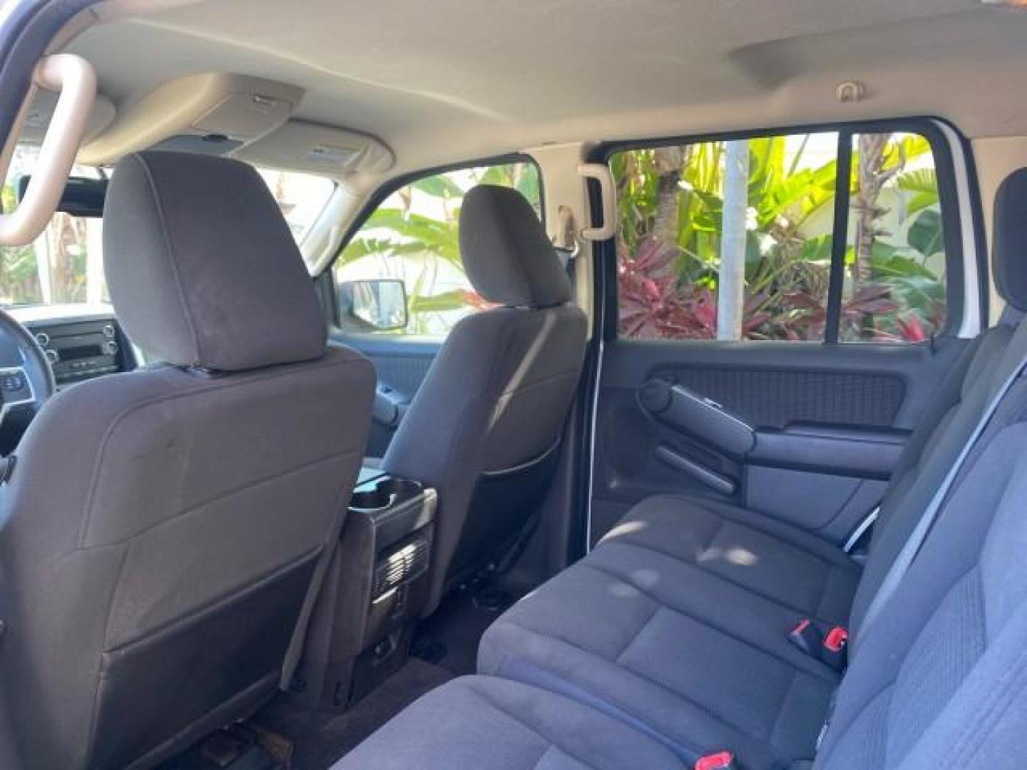 2010 Brilliant Silver Metallic /Charcoal Black Mercury Mountaineer 1 OWNER LOW MILES 78,753 (4M2EN3HE6AU) with an 4.0L SOHC 12-Valve V6 Engine engine, Automatic transmission, located at 4701 North Dixie Hwy, Pompano Beach, FL, 33064, (954) 422-2889, 26.240938, -80.123474 - OUR WEBPAGE FLORIDACARS1.COM HAS OVER 100 PHOTOS AND FREE CARFAX LINK 2010 MERCURY MOUNTAINEER 1 OWNER FLORIDA VIN: 4M2EN3HE6AUJ00892 4 M 2 E N 3 H E 6 A U J 0 0 8 9 2 4 DOOR WAGON/SPORT UTILITY 4.0L V6 F SOHC 12V GASOLINE 20 MPG FRONT WHEEL DRIVE Features ABS Brakes Air Conditioning Alloy Wheels AM - Photo#78