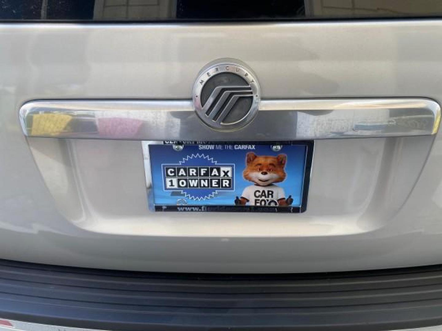 2010 Brilliant Silver Metallic /Charcoal Black Mercury Mountaineer 1 OWNER LOW MILES 78,753 (4M2EN3HE6AU) with an 4.0L SOHC 12-Valve V6 Engine engine, Automatic transmission, located at 4701 North Dixie Hwy, Pompano Beach, FL, 33064, (954) 422-2889, 26.240938, -80.123474 - OUR WEBPAGE FLORIDACARS1.COM HAS OVER 100 PHOTOS AND FREE CARFAX LINK 2010 MERCURY MOUNTAINEER 1 OWNER FLORIDA VIN: 4M2EN3HE6AUJ00892 4 M 2 E N 3 H E 6 A U J 0 0 8 9 2 4 DOOR WAGON/SPORT UTILITY 4.0L V6 F SOHC 12V GASOLINE 20 MPG FRONT WHEEL DRIVE Features ABS Brakes Air Conditioning Alloy Wheels AM - Photo#90