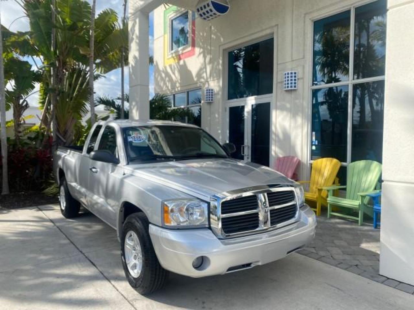 2006 Bright Silver Metallic /Med Slate Gray Dodge Dakota SLT CLUB CAB LOW MILES 55,990 (1D7HE42K06S) with an 3.7L V6 Magnum Engine engine, Automatic transmission, located at 4701 North Dixie Hwy, Pompano Beach, FL, 33064, (954) 422-2889, 26.240938, -80.123474 - OUR WEBPAGE FLORIDACARS1.COM HAS OVER 100 PHOTOS AND FREE CARFAX LINK 2006 DODGE DAKOTA SLT 1 OWNER CLUB CAB 4 DOOR ALL DOORS OPEN VIN: 1D7HE42K06S506201 1 D 7 H E 4 2 K 0 6 S 5 0 6 2 0 1 CLUB CAB PICKUP 3.7L V6 F OHV GASOLINE 22 MPG REAR WHEEL DRIVE Features ABS Brakes Air Conditioning Alloy Wheels- Photo#1