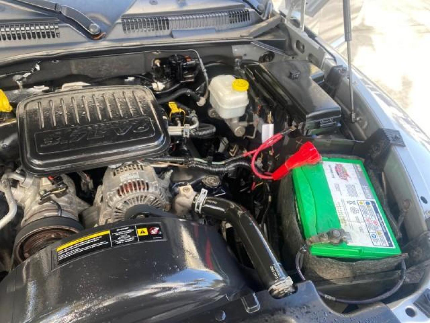 2006 Bright Silver Metallic /Med Slate Gray Dodge Dakota SLT CLUB CAB LOW MILES 55,990 (1D7HE42K06S) with an 3.7L V6 Magnum Engine engine, Automatic transmission, located at 4701 North Dixie Hwy, Pompano Beach, FL, 33064, (954) 422-2889, 26.240938, -80.123474 - OUR WEBPAGE FLORIDACARS1.COM HAS OVER 100 PHOTOS AND FREE CARFAX LINK 2006 DODGE DAKOTA SLT 1 OWNER CLUB CAB 4 DOOR ALL DOORS OPEN VIN: 1D7HE42K06S506201 1 D 7 H E 4 2 K 0 6 S 5 0 6 2 0 1 CLUB CAB PICKUP 3.7L V6 F OHV GASOLINE 22 MPG REAR WHEEL DRIVE Features ABS Brakes Air Conditioning Alloy Wheels- Photo#25