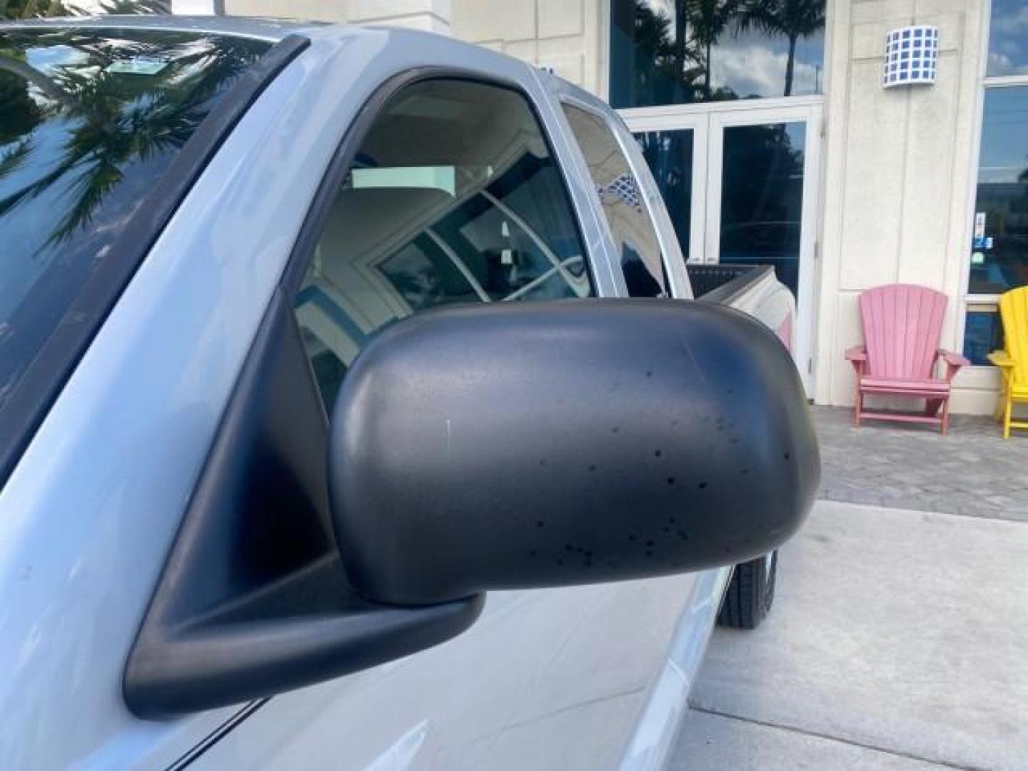 2006 Bright Silver Metallic /Med Slate Gray Dodge Dakota SLT CLUB CAB LOW MILES 55,990 (1D7HE42K06S) with an 3.7L V6 Magnum Engine engine, Automatic transmission, located at 4701 North Dixie Hwy, Pompano Beach, FL, 33064, (954) 422-2889, 26.240938, -80.123474 - OUR WEBPAGE FLORIDACARS1.COM HAS OVER 100 PHOTOS AND FREE CARFAX LINK 2006 DODGE DAKOTA SLT 1 OWNER CLUB CAB 4 DOOR ALL DOORS OPEN VIN: 1D7HE42K06S506201 1 D 7 H E 4 2 K 0 6 S 5 0 6 2 0 1 CLUB CAB PICKUP 3.7L V6 F OHV GASOLINE 22 MPG REAR WHEEL DRIVE Features ABS Brakes Air Conditioning Alloy Wheels- Photo#40
