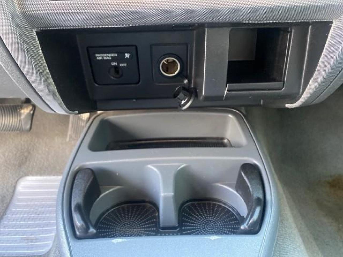 2006 Bright Silver Metallic /Med Slate Gray Dodge Dakota SLT CLUB CAB LOW MILES 55,990 (1D7HE42K06S) with an 3.7L V6 Magnum Engine engine, Automatic transmission, located at 4701 North Dixie Hwy, Pompano Beach, FL, 33064, (954) 422-2889, 26.240938, -80.123474 - OUR WEBPAGE FLORIDACARS1.COM HAS OVER 100 PHOTOS AND FREE CARFAX LINK 2006 DODGE DAKOTA SLT 1 OWNER CLUB CAB 4 DOOR ALL DOORS OPEN VIN: 1D7HE42K06S506201 1 D 7 H E 4 2 K 0 6 S 5 0 6 2 0 1 CLUB CAB PICKUP 3.7L V6 F OHV GASOLINE 22 MPG REAR WHEEL DRIVE Features ABS Brakes Air Conditioning Alloy Wheels- Photo#61