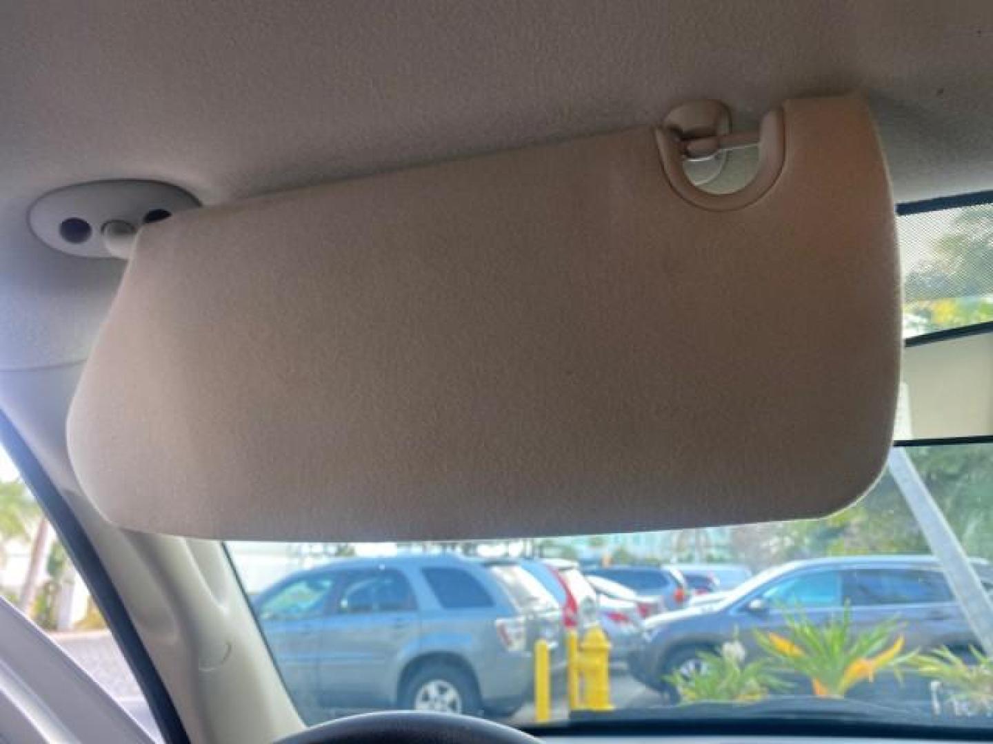 2006 Bright Silver Metallic /Med Slate Gray Dodge Dakota SLT CLUB CAB LOW MILES 55,990 (1D7HE42K06S) with an 3.7L V6 Magnum Engine engine, Automatic transmission, located at 4701 North Dixie Hwy, Pompano Beach, FL, 33064, (954) 422-2889, 26.240938, -80.123474 - OUR WEBPAGE FLORIDACARS1.COM HAS OVER 100 PHOTOS AND FREE CARFAX LINK 2006 DODGE DAKOTA SLT 1 OWNER CLUB CAB 4 DOOR ALL DOORS OPEN VIN: 1D7HE42K06S506201 1 D 7 H E 4 2 K 0 6 S 5 0 6 2 0 1 CLUB CAB PICKUP 3.7L V6 F OHV GASOLINE 22 MPG REAR WHEEL DRIVE Features ABS Brakes Air Conditioning Alloy Wheels- Photo#66