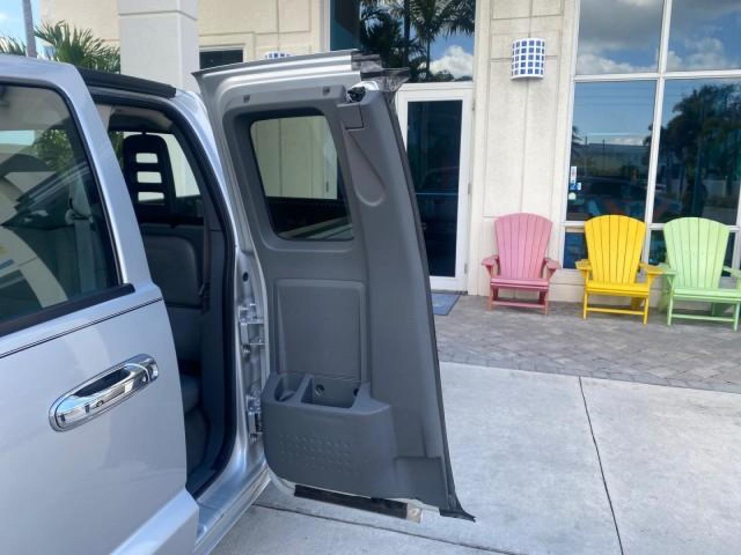 2006 Bright Silver Metallic /Med Slate Gray Dodge Dakota SLT CLUB CAB LOW MILES 55,990 (1D7HE42K06S) with an 3.7L V6 Magnum Engine engine, Automatic transmission, located at 4701 North Dixie Hwy, Pompano Beach, FL, 33064, (954) 422-2889, 26.240938, -80.123474 - OUR WEBPAGE FLORIDACARS1.COM HAS OVER 100 PHOTOS AND FREE CARFAX LINK 2006 DODGE DAKOTA SLT 1 OWNER CLUB CAB 4 DOOR ALL DOORS OPEN VIN: 1D7HE42K06S506201 1 D 7 H E 4 2 K 0 6 S 5 0 6 2 0 1 CLUB CAB PICKUP 3.7L V6 F OHV GASOLINE 22 MPG REAR WHEEL DRIVE Features ABS Brakes Air Conditioning Alloy Wheels- Photo#73