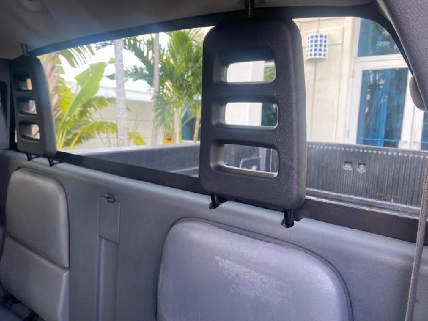 2006 Bright Silver Metallic /Med Slate Gray Dodge Dakota SLT CLUB CAB LOW MILES 55,990 (1D7HE42K06S) with an 3.7L V6 Magnum Engine engine, Automatic transmission, located at 4701 North Dixie Hwy, Pompano Beach, FL, 33064, (954) 422-2889, 26.240938, -80.123474 - OUR WEBPAGE FLORIDACARS1.COM HAS OVER 100 PHOTOS AND FREE CARFAX LINK 2006 DODGE DAKOTA SLT 1 OWNER CLUB CAB 4 DOOR ALL DOORS OPEN VIN: 1D7HE42K06S506201 1 D 7 H E 4 2 K 0 6 S 5 0 6 2 0 1 CLUB CAB PICKUP 3.7L V6 F OHV GASOLINE 22 MPG REAR WHEEL DRIVE Features ABS Brakes Air Conditioning Alloy Wheels- Photo#79