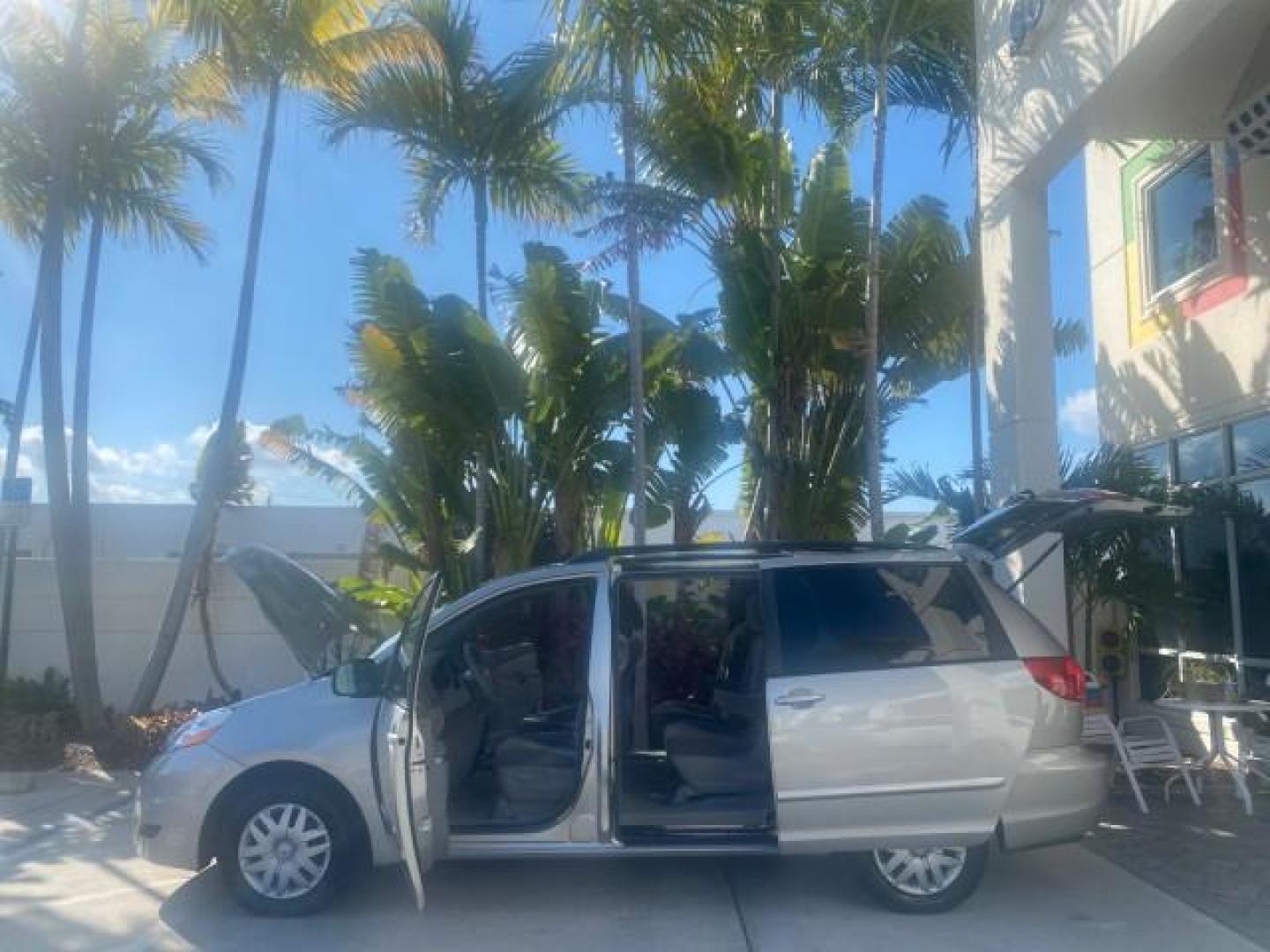 2010 Silver Pine Mica /Stone Toyota Sienna LE LOW MILES 41,871 1 OWNER 7 PASSENGER (5TDKK4CC9AS) with an 3.5L DOHC 24-Valve VVT-i V6 Engine engine, Automatic transmission, located at 4701 North Dixie Hwy, Pompano Beach, FL, 33064, (954) 422-2889, 26.240938, -80.123474 - OUR WEBPAGE FLORIDACARS1.COM HAS OVER 100 PHOTOS AND FREE CARFAX LINK 2010 TOYOTA SIENNA LE 7-PASSENGER 1 OWNER FLORIDA VIN: 5TDKK4CC9AS339371 5 T D K K 4 C C 9 A S 3 3 9 3 7 1 VAN 3.5L V6 F DOHC 24V GASOLINE 23 MPG FRONT WHEEL DRIVE Features ABS Brakes Air Conditioning AM/FM Stereo Automatic Transm - Photo#8
