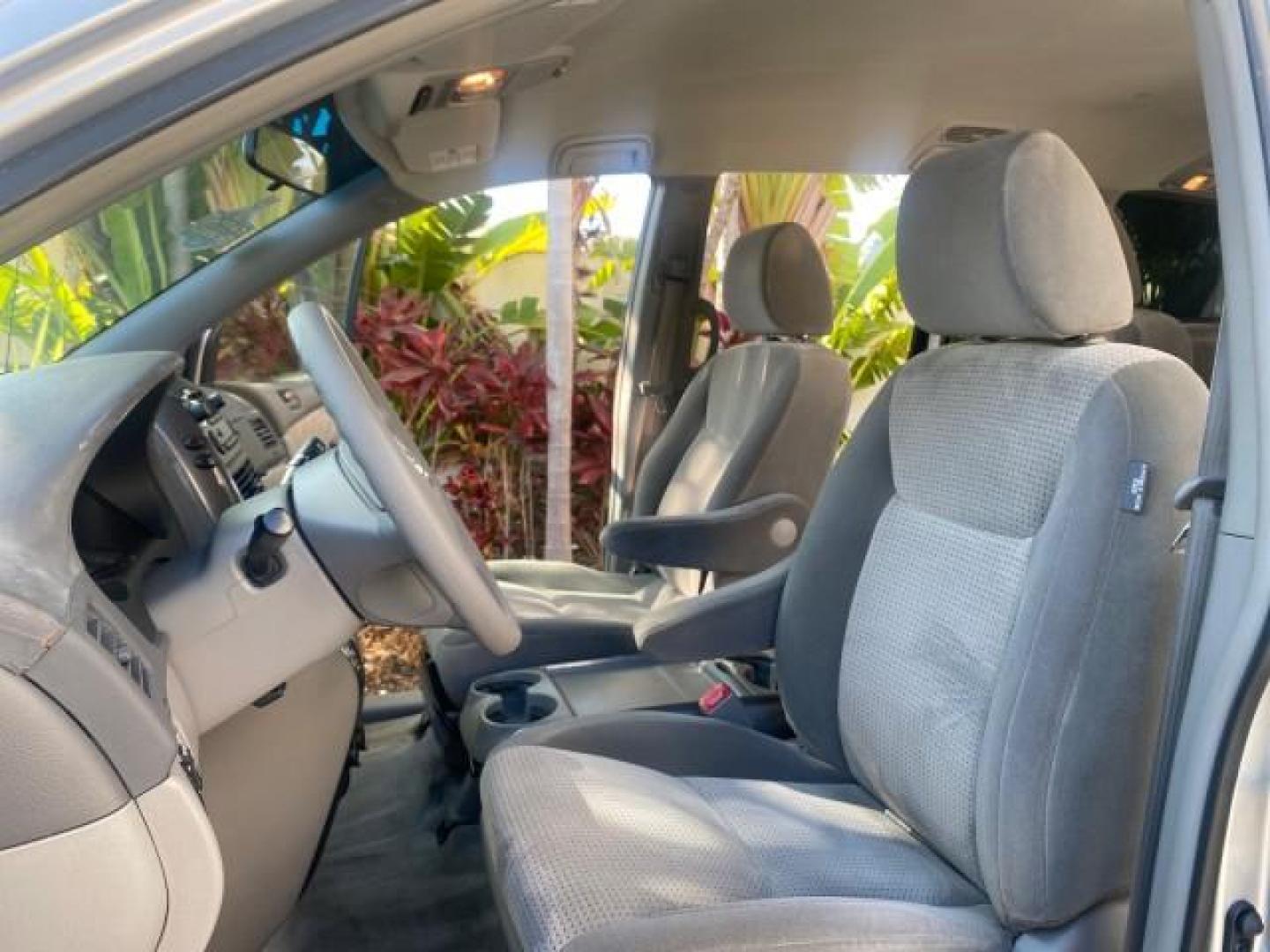 2010 Silver Pine Mica /Stone Toyota Sienna LE LOW MILES 41,871 1 OWNER 7 PASSENGER (5TDKK4CC9AS) with an 3.5L DOHC 24-Valve VVT-i V6 Engine engine, Automatic transmission, located at 4701 North Dixie Hwy, Pompano Beach, FL, 33064, (954) 422-2889, 26.240938, -80.123474 - OUR WEBPAGE FLORIDACARS1.COM HAS OVER 100 PHOTOS AND FREE CARFAX LINK 2010 TOYOTA SIENNA LE 7-PASSENGER 1 OWNER FLORIDA VIN: 5TDKK4CC9AS339371 5 T D K K 4 C C 9 A S 3 3 9 3 7 1 VAN 3.5L V6 F DOHC 24V GASOLINE 23 MPG FRONT WHEEL DRIVE Features ABS Brakes Air Conditioning AM/FM Stereo Automatic Transm - Photo#10