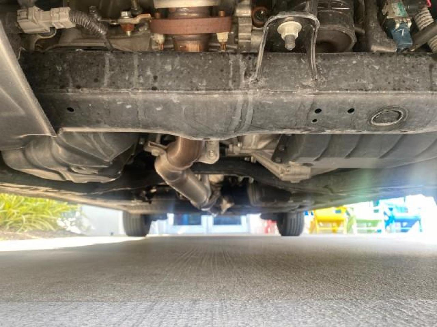 2010 Silver Pine Mica /Stone Toyota Sienna LE LOW MILES 41,871 1 OWNER 7 PASSENGER (5TDKK4CC9AS) with an 3.5L DOHC 24-Valve VVT-i V6 Engine engine, Automatic transmission, located at 4701 North Dixie Hwy, Pompano Beach, FL, 33064, (954) 422-2889, 26.240938, -80.123474 - OUR WEBPAGE FLORIDACARS1.COM HAS OVER 100 PHOTOS AND FREE CARFAX LINK 2010 TOYOTA SIENNA LE 7-PASSENGER 1 OWNER FLORIDA VIN: 5TDKK4CC9AS339371 5 T D K K 4 C C 9 A S 3 3 9 3 7 1 VAN 3.5L V6 F DOHC 24V GASOLINE 23 MPG FRONT WHEEL DRIVE Features ABS Brakes Air Conditioning AM/FM Stereo Automatic Transm - Photo#21