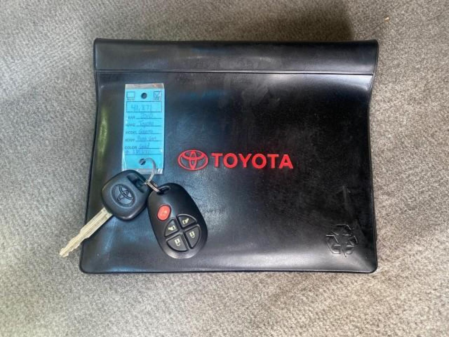 2010 Silver Pine Mica /Stone Toyota Sienna LE LOW MILES 41,871 1 OWNER 7 PASSENGER (5TDKK4CC9AS) with an 3.5L DOHC 24-Valve VVT-i V6 Engine engine, Automatic transmission, located at 4701 North Dixie Hwy, Pompano Beach, FL, 33064, (954) 422-2889, 26.240938, -80.123474 - OUR WEBPAGE FLORIDACARS1.COM HAS OVER 100 PHOTOS AND FREE CARFAX LINK 2010 TOYOTA SIENNA LE 7-PASSENGER 1 OWNER FLORIDA VIN: 5TDKK4CC9AS339371 5 T D K K 4 C C 9 A S 3 3 9 3 7 1 VAN 3.5L V6 F DOHC 24V GASOLINE 23 MPG FRONT WHEEL DRIVE Features ABS Brakes Air Conditioning AM/FM Stereo Automatic Transm - Photo#23