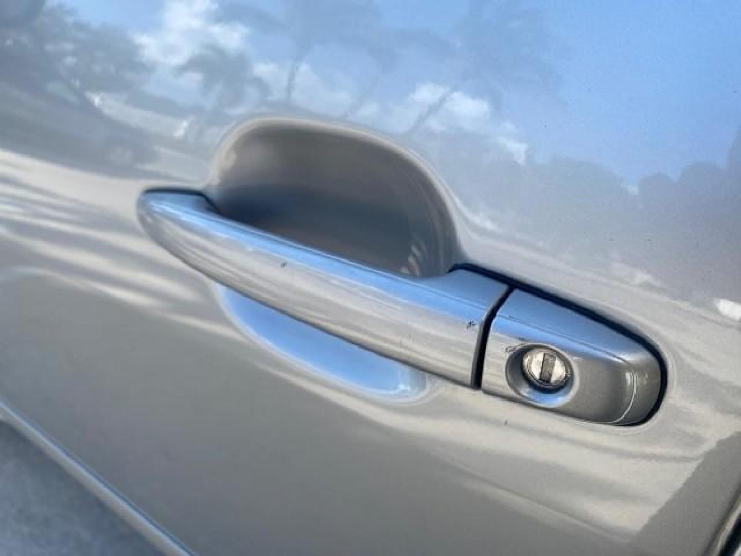 2010 Silver Pine Mica /Stone Toyota Sienna LE LOW MILES 41,871 1 OWNER 7 PASSENGER (5TDKK4CC9AS) with an 3.5L DOHC 24-Valve VVT-i V6 Engine engine, Automatic transmission, located at 4701 North Dixie Hwy, Pompano Beach, FL, 33064, (954) 422-2889, 26.240938, -80.123474 - OUR WEBPAGE FLORIDACARS1.COM HAS OVER 100 PHOTOS AND FREE CARFAX LINK 2010 TOYOTA SIENNA LE 7-PASSENGER 1 OWNER FLORIDA VIN: 5TDKK4CC9AS339371 5 T D K K 4 C C 9 A S 3 3 9 3 7 1 VAN 3.5L V6 F DOHC 24V GASOLINE 23 MPG FRONT WHEEL DRIVE Features ABS Brakes Air Conditioning AM/FM Stereo Automatic Transm - Photo#38