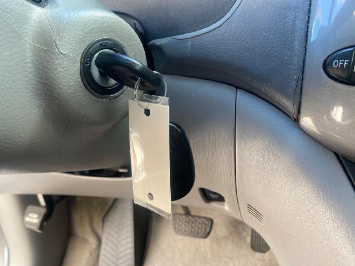 2010 Silver Pine Mica /Stone Toyota Sienna LE LOW MILES 41,871 1 OWNER 7 PASSENGER (5TDKK4CC9AS) with an 3.5L DOHC 24-Valve VVT-i V6 Engine engine, Automatic transmission, located at 4701 North Dixie Hwy, Pompano Beach, FL, 33064, (954) 422-2889, 26.240938, -80.123474 - OUR WEBPAGE FLORIDACARS1.COM HAS OVER 100 PHOTOS AND FREE CARFAX LINK 2010 TOYOTA SIENNA LE 7-PASSENGER 1 OWNER FLORIDA VIN: 5TDKK4CC9AS339371 5 T D K K 4 C C 9 A S 3 3 9 3 7 1 VAN 3.5L V6 F DOHC 24V GASOLINE 23 MPG FRONT WHEEL DRIVE Features ABS Brakes Air Conditioning AM/FM Stereo Automatic Transm - Photo#55