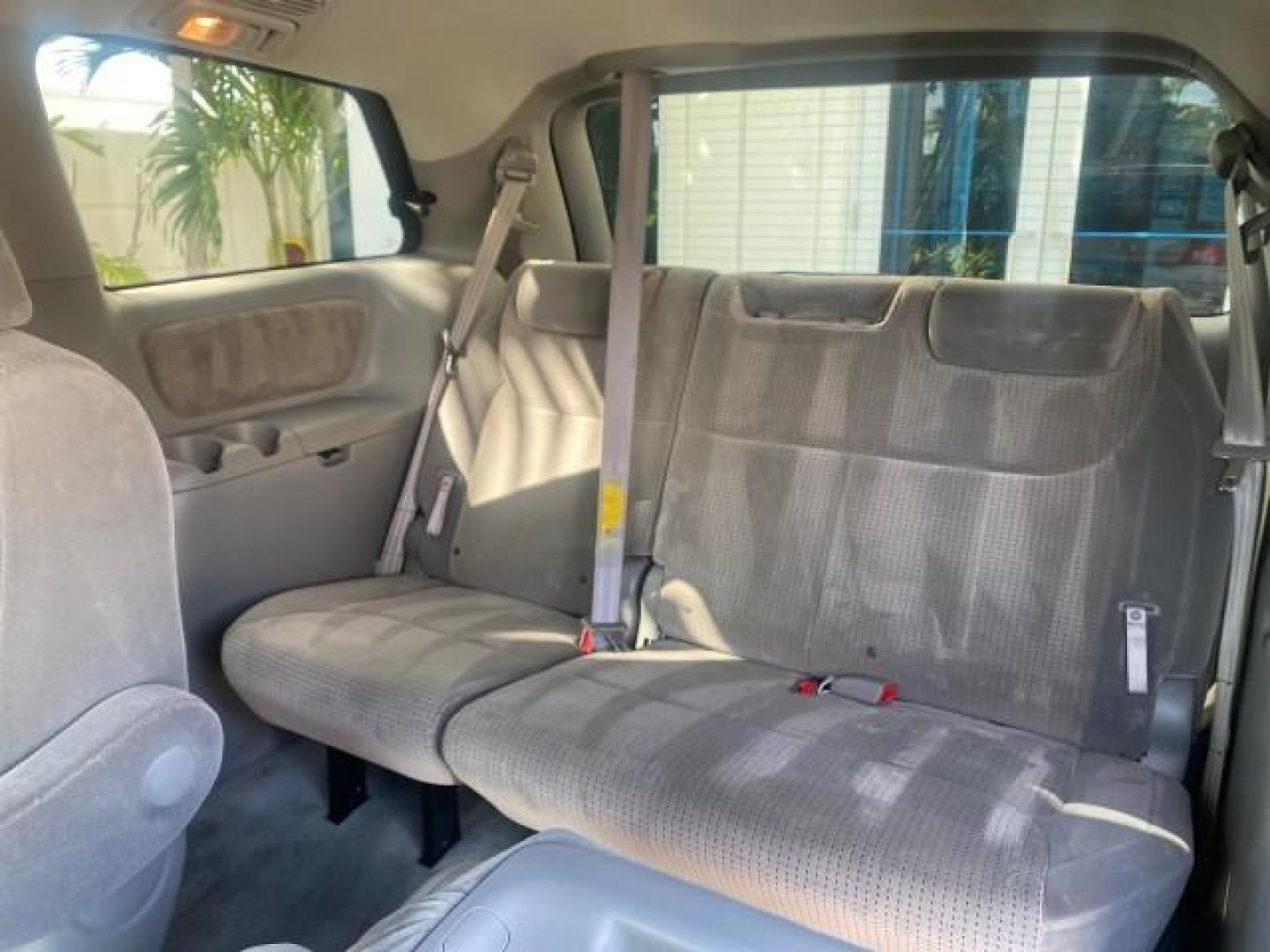 2010 Silver Pine Mica /Stone Toyota Sienna LE LOW MILES 41,871 1 OWNER 7 PASSENGER (5TDKK4CC9AS) with an 3.5L DOHC 24-Valve VVT-i V6 Engine engine, Automatic transmission, located at 4701 North Dixie Hwy, Pompano Beach, FL, 33064, (954) 422-2889, 26.240938, -80.123474 - OUR WEBPAGE FLORIDACARS1.COM HAS OVER 100 PHOTOS AND FREE CARFAX LINK 2010 TOYOTA SIENNA LE 7-PASSENGER 1 OWNER FLORIDA VIN: 5TDKK4CC9AS339371 5 T D K K 4 C C 9 A S 3 3 9 3 7 1 VAN 3.5L V6 F DOHC 24V GASOLINE 23 MPG FRONT WHEEL DRIVE Features ABS Brakes Air Conditioning AM/FM Stereo Automatic Transm - Photo#81