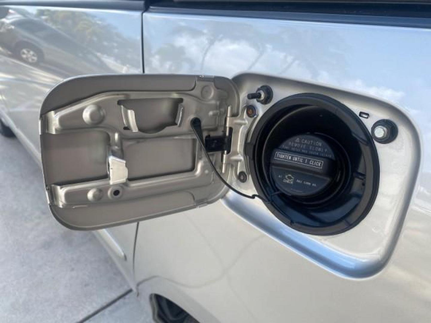 2010 Silver Pine Mica /Stone Toyota Sienna LE LOW MILES 41,871 1 OWNER 7 PASSENGER (5TDKK4CC9AS) with an 3.5L DOHC 24-Valve VVT-i V6 Engine engine, Automatic transmission, located at 4701 North Dixie Hwy, Pompano Beach, FL, 33064, (954) 422-2889, 26.240938, -80.123474 - OUR WEBPAGE FLORIDACARS1.COM HAS OVER 100 PHOTOS AND FREE CARFAX LINK 2010 TOYOTA SIENNA LE 7-PASSENGER 1 OWNER FLORIDA VIN: 5TDKK4CC9AS339371 5 T D K K 4 C C 9 A S 3 3 9 3 7 1 VAN 3.5L V6 F DOHC 24V GASOLINE 23 MPG FRONT WHEEL DRIVE Features ABS Brakes Air Conditioning AM/FM Stereo Automatic Transm - Photo#98