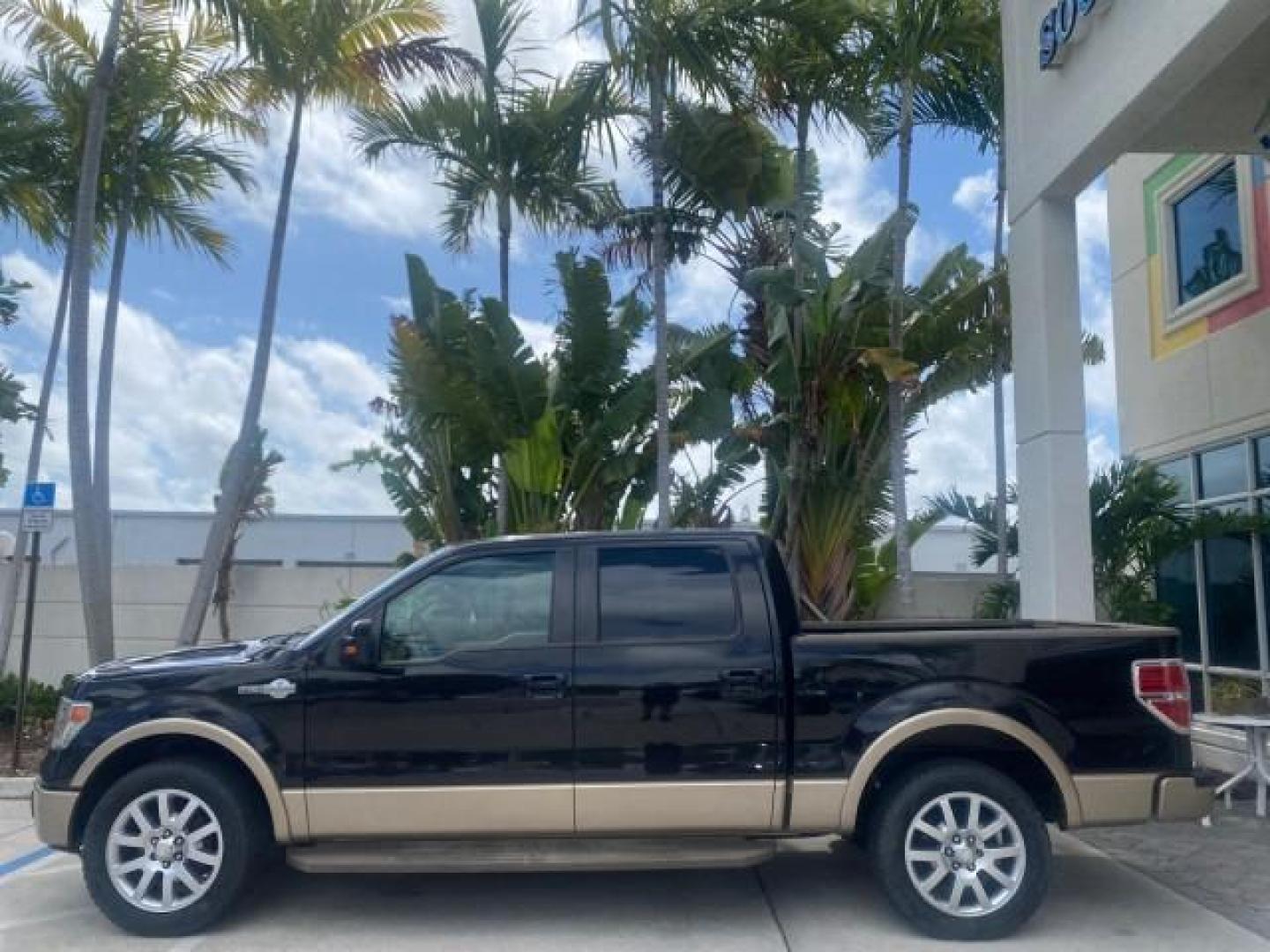 2013 Tuxedo Black Metallic /Chaparral w/Pale Adobe Interior Ford F-150 King Ranch LOW MILES 60,151 1 OWNER (1FTFW1CF6DK) with an 5.0L V8 FFV Engine engine, Automatic transmission, located at 4701 North Dixie Hwy, Pompano Beach, FL, 33064, (954) 422-2889, 26.240938, -80.123474 - OUR WEBPAGE FLORIDACARS1.COM HAS OVER 100 PHOTOS AND FREE CARFAX LINK 2013 FORD F-150 KING RANCH 1 OWNER FLORIDA SUNROOF LOADED VIN: 1FTFW1CF6DKF83375 1 F T F W 1 C F 6 D K F 8 3 3 7 5 CREW PICKUP 5.0L V8 F DOHC 32V FLEX FUEL 21 MPG REAR WHEEL DRIVE Features A/C Seat(s) ABS Brakes Air Conditioning A - Photo#32