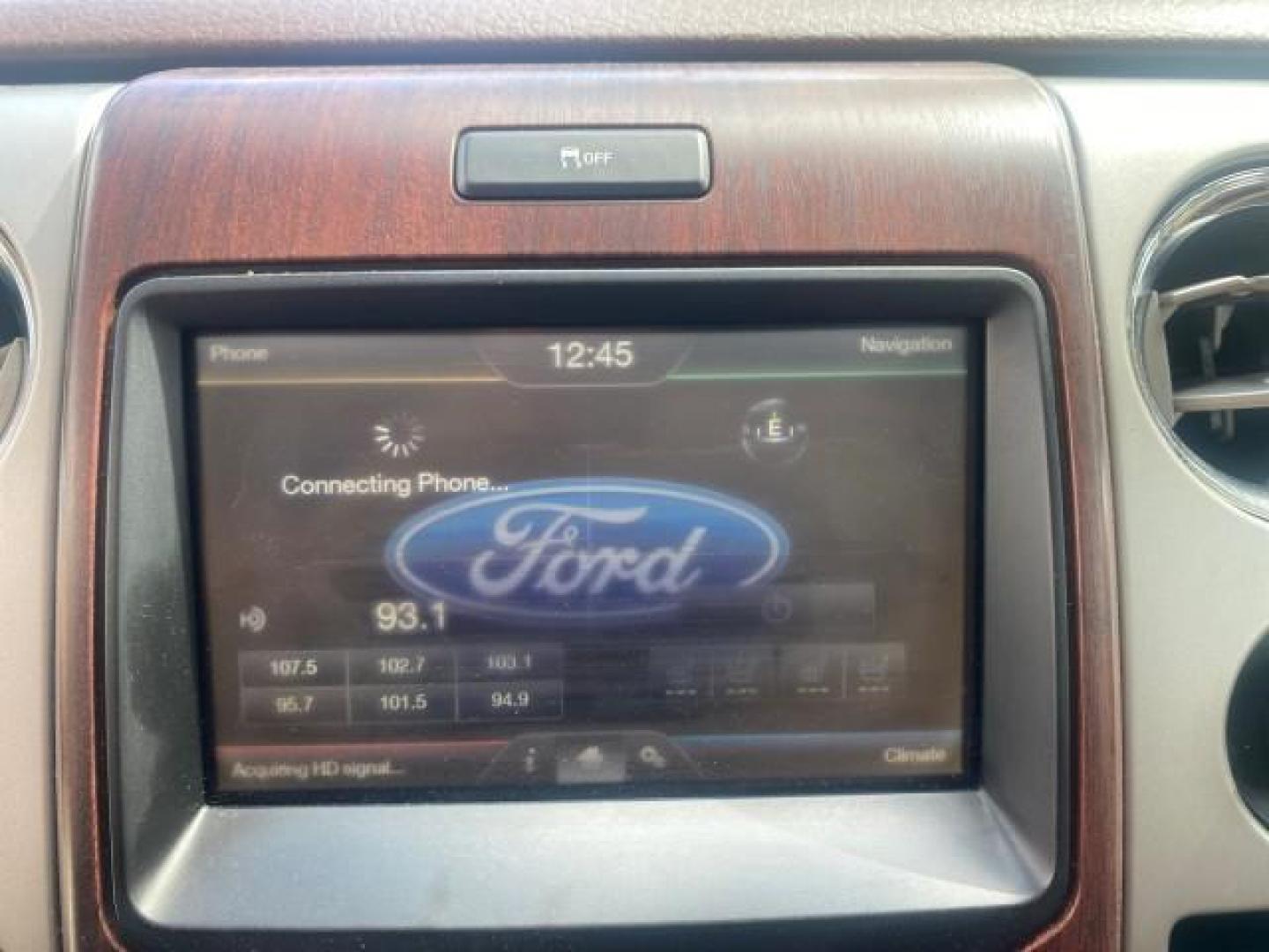 2013 Tuxedo Black Metallic /Chaparral w/Pale Adobe Interior Ford F-150 King Ranch LOW MILES 60,151 1 OWNER (1FTFW1CF6DK) with an 5.0L V8 FFV Engine engine, Automatic transmission, located at 4701 North Dixie Hwy, Pompano Beach, FL, 33064, (954) 422-2889, 26.240938, -80.123474 - OUR WEBPAGE FLORIDACARS1.COM HAS OVER 100 PHOTOS AND FREE CARFAX LINK 2013 FORD F-150 KING RANCH 1 OWNER FLORIDA SUNROOF LOADED VIN: 1FTFW1CF6DKF83375 1 F T F W 1 C F 6 D K F 8 3 3 7 5 CREW PICKUP 5.0L V8 F DOHC 32V FLEX FUEL 21 MPG REAR WHEEL DRIVE Features A/C Seat(s) ABS Brakes Air Conditioning A - Photo#60