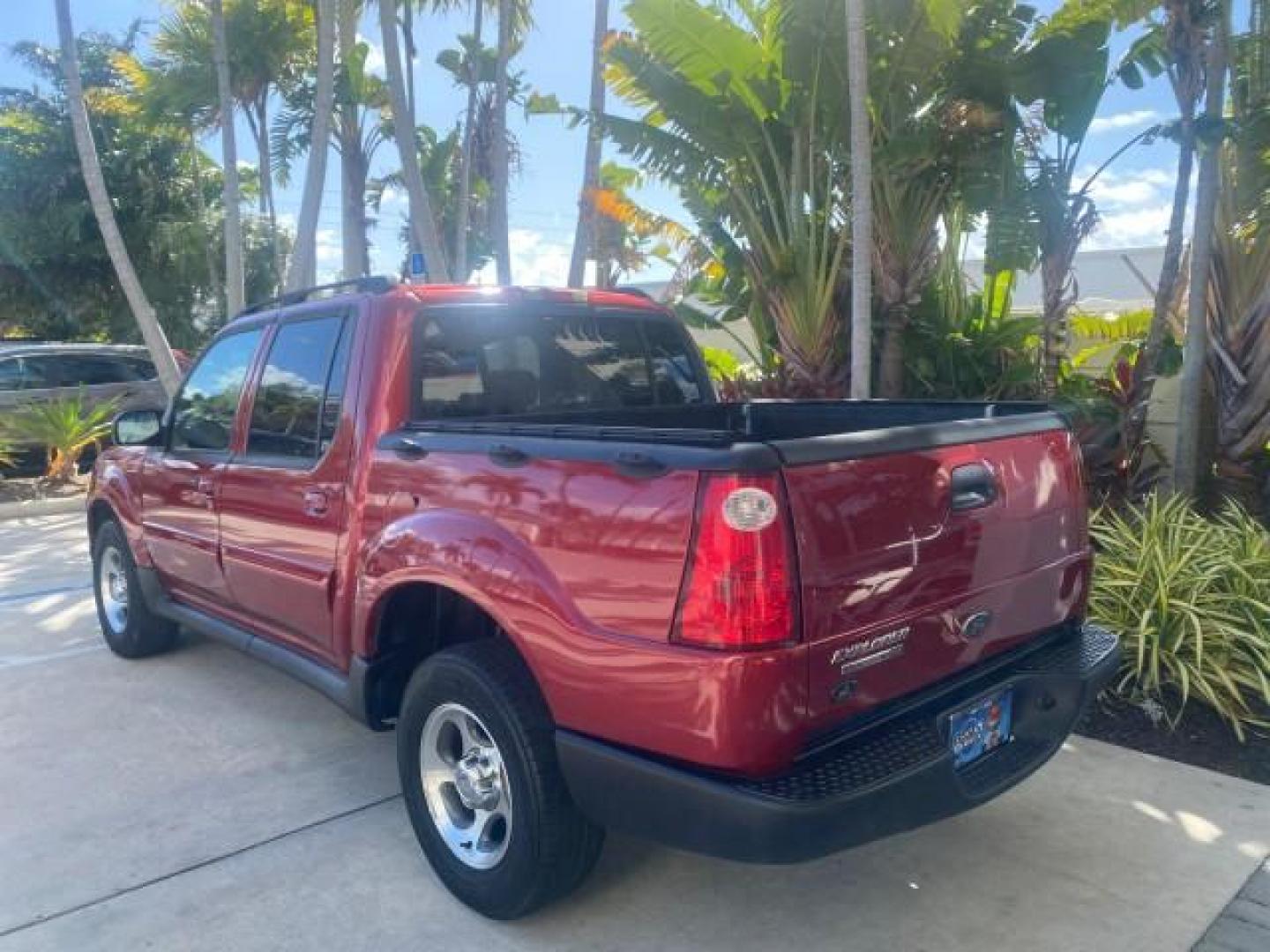 2005 Bright Red /Medium Dark Flint Ford Explorer Sport Trac PU XLS LOW MILES 72,457 (1FMZU67K85U) with an 4.0L SOHC V6 Engine engine, Automatic transmission, located at 4701 North Dixie Hwy, Pompano Beach, FL, 33064, (954) 422-2889, 26.240938, -80.123474 - OUR WEBPAGE FLORIDACARS1.COM HAS OVER 100 PHOTOS AND FREE CARFAX LINK 2005 FORD EXPLORER SPORT TRAC XLS PICKUP VIN: 1FMZU67K85UB51993 1 F M Z U 6 7 K 8 5 U B 5 1 9 9 3 SPORT PICKUP 4.0L V6 F FLEX FUEL 21 MPG REAR WHEEL DRIVE Features ABS Brakes Air Conditioning Alloy Wheels AM/FM Stereo Automatic Tr - Photo#33
