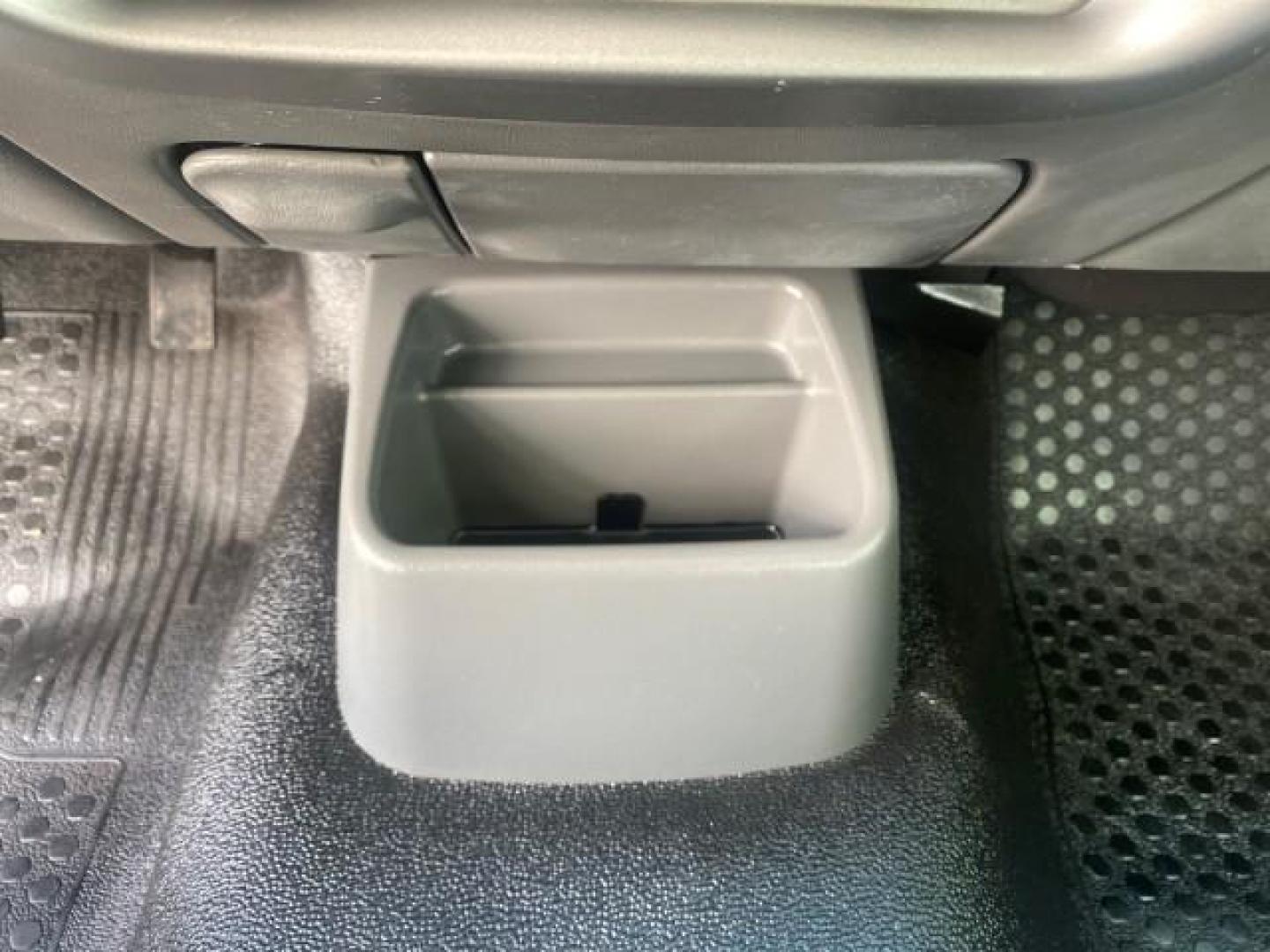 2005 Bright Red /Medium Dark Flint Ford Explorer Sport Trac PU XLS LOW MILES 72,457 (1FMZU67K85U) with an 4.0L SOHC V6 Engine engine, Automatic transmission, located at 4701 North Dixie Hwy, Pompano Beach, FL, 33064, (954) 422-2889, 26.240938, -80.123474 - OUR WEBPAGE FLORIDACARS1.COM HAS OVER 100 PHOTOS AND FREE CARFAX LINK 2005 FORD EXPLORER SPORT TRAC XLS PICKUP VIN: 1FMZU67K85UB51993 1 F M Z U 6 7 K 8 5 U B 5 1 9 9 3 SPORT PICKUP 4.0L V6 F FLEX FUEL 21 MPG REAR WHEEL DRIVE Features ABS Brakes Air Conditioning Alloy Wheels AM/FM Stereo Automatic Tr - Photo#60