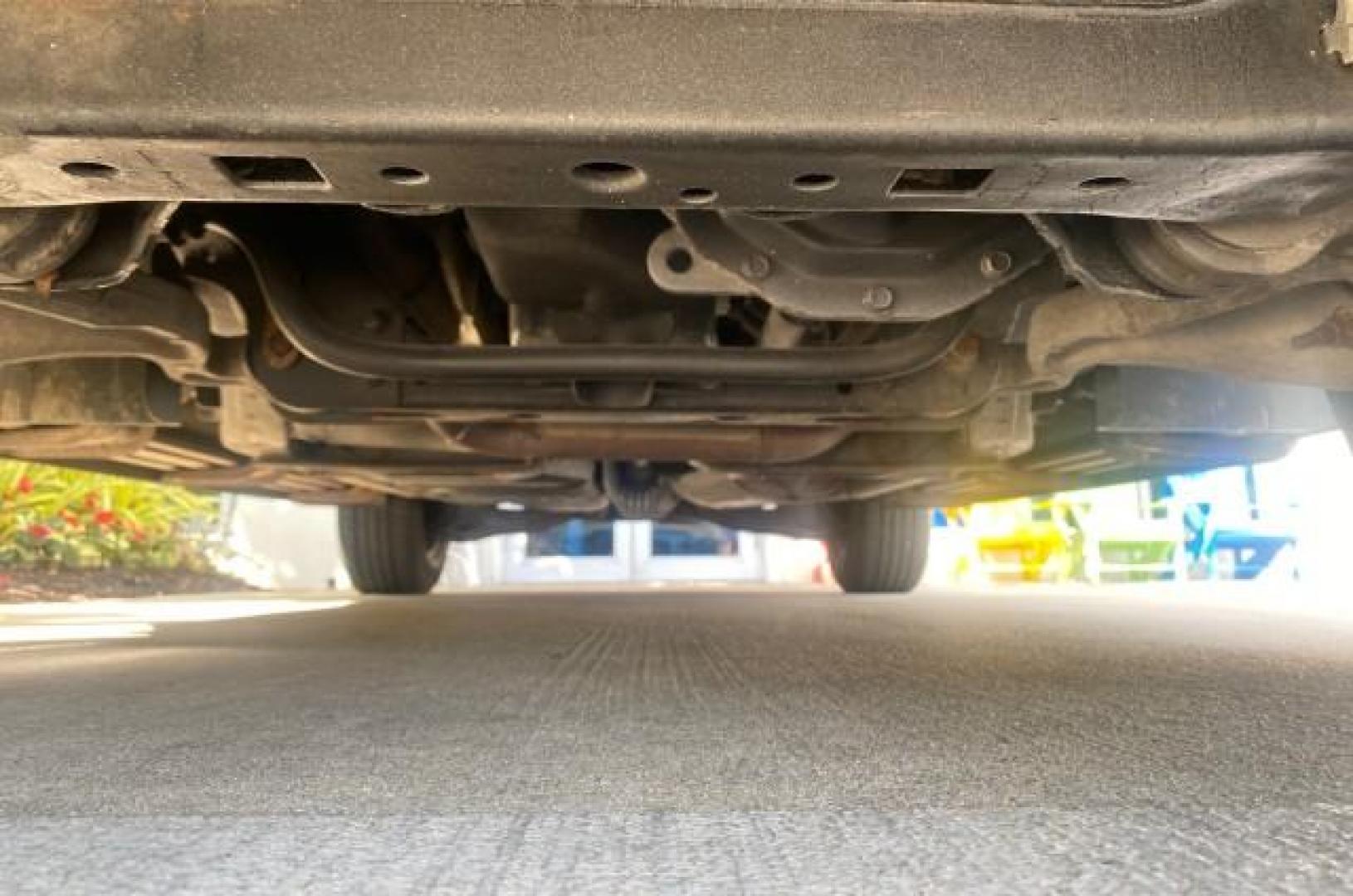 2003 Ceramic White /Light Parchment Lincoln Aviator Premium 4WD SUNROOF (5LMEU78H03Z) with an 4.6L DOHC 32-Valve V8 Engine engine, Automatic transmission, located at 4701 North Dixie Hwy, Pompano Beach, FL, 33064, (954) 422-2889, 26.240938, -80.123474 - OUR WEBPAGE FLORIDACARS1.COM HAS OVER 100 PHOTOS AND FREE CARFAX LINK 2003 LINCOLN AVIATOR PREMIUM 4WD SUNROOF $45,120 NEW TIRES LOOK VERY NICE VIN: 5LMEU78H03ZJ14425 5 L M E U 7 8 H 0 3 Z J 1 4 4 2 5 4 DOOR WAGON/SPORT UTILITY 4.6L V8 F DOHC GASOLINE 18 MPG REAR WHEEL DRIVE W/ 4X4 Features 4WD/AWD - Photo#21