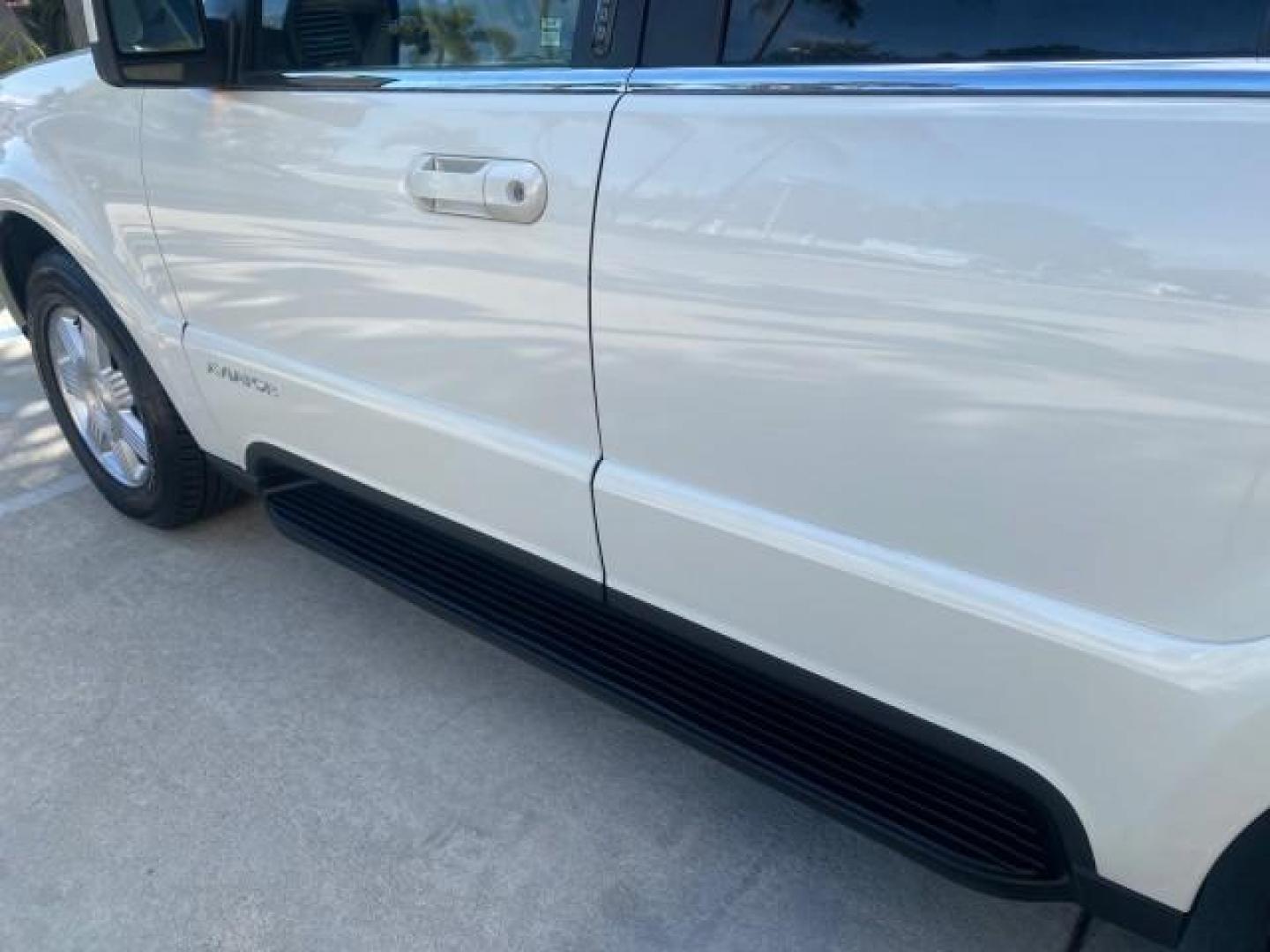2003 Ceramic White /Light Parchment Lincoln Aviator Premium 4WD SUNROOF (5LMEU78H03Z) with an 4.6L DOHC 32-Valve V8 Engine engine, Automatic transmission, located at 4701 North Dixie Hwy, Pompano Beach, FL, 33064, (954) 422-2889, 26.240938, -80.123474 - OUR WEBPAGE FLORIDACARS1.COM HAS OVER 100 PHOTOS AND FREE CARFAX LINK 2003 LINCOLN AVIATOR PREMIUM 4WD SUNROOF $45,120 NEW TIRES LOOK VERY NICE VIN: 5LMEU78H03ZJ14425 5 L M E U 7 8 H 0 3 Z J 1 4 4 2 5 4 DOOR WAGON/SPORT UTILITY 4.6L V8 F DOHC GASOLINE 18 MPG REAR WHEEL DRIVE W/ 4X4 Features 4WD/AWD - Photo#43