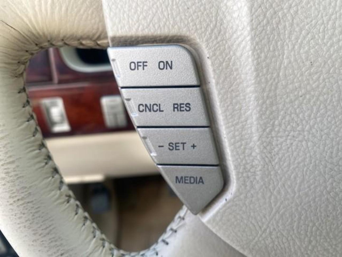 2003 Ceramic White /Light Parchment Lincoln Aviator Premium 4WD SUNROOF (5LMEU78H03Z) with an 4.6L DOHC 32-Valve V8 Engine engine, Automatic transmission, located at 4701 North Dixie Hwy, Pompano Beach, FL, 33064, (954) 422-2889, 26.240938, -80.123474 - OUR WEBPAGE FLORIDACARS1.COM HAS OVER 100 PHOTOS AND FREE CARFAX LINK 2003 LINCOLN AVIATOR PREMIUM 4WD SUNROOF $45,120 NEW TIRES LOOK VERY NICE VIN: 5LMEU78H03ZJ14425 5 L M E U 7 8 H 0 3 Z J 1 4 4 2 5 4 DOOR WAGON/SPORT UTILITY 4.6L V8 F DOHC GASOLINE 18 MPG REAR WHEEL DRIVE W/ 4X4 Features 4WD/AWD - Photo#53