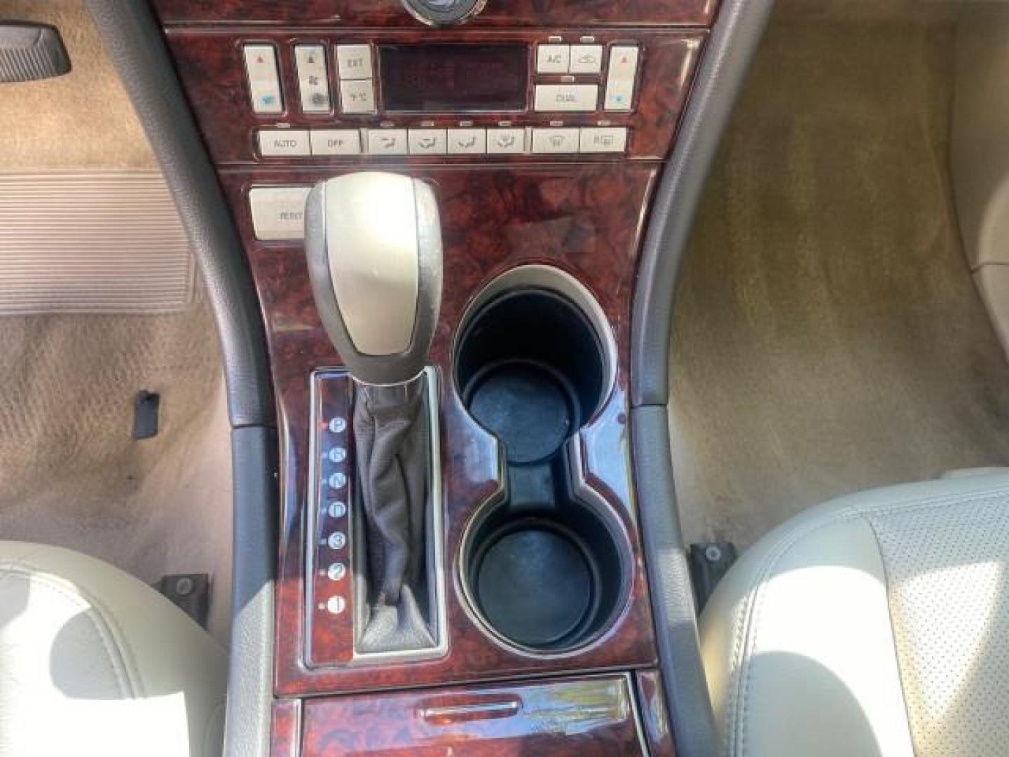 2003 Ceramic White /Light Parchment Lincoln Aviator Premium 4WD SUNROOF (5LMEU78H03Z) with an 4.6L DOHC 32-Valve V8 Engine engine, Automatic transmission, located at 4701 North Dixie Hwy, Pompano Beach, FL, 33064, (954) 422-2889, 26.240938, -80.123474 - OUR WEBPAGE FLORIDACARS1.COM HAS OVER 100 PHOTOS AND FREE CARFAX LINK 2003 LINCOLN AVIATOR PREMIUM 4WD SUNROOF $45,120 NEW TIRES LOOK VERY NICE VIN: 5LMEU78H03ZJ14425 5 L M E U 7 8 H 0 3 Z J 1 4 4 2 5 4 DOOR WAGON/SPORT UTILITY 4.6L V8 F DOHC GASOLINE 18 MPG REAR WHEEL DRIVE W/ 4X4 Features 4WD/AWD - Photo#63