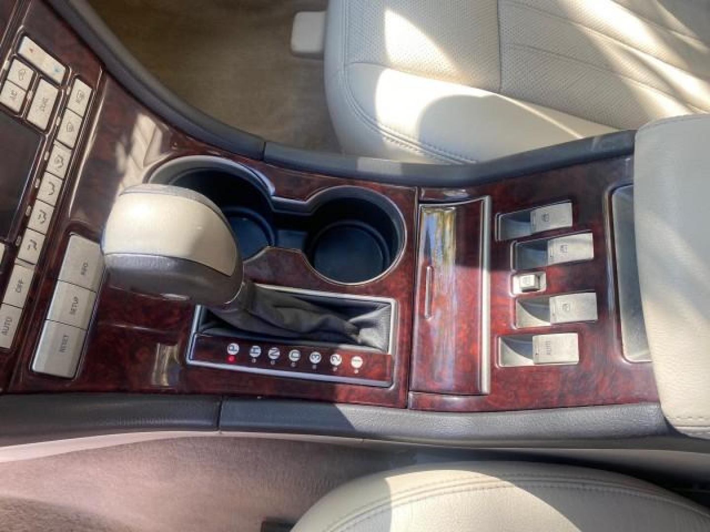 2003 Ceramic White /Light Parchment Lincoln Aviator Premium 4WD SUNROOF (5LMEU78H03Z) with an 4.6L DOHC 32-Valve V8 Engine engine, Automatic transmission, located at 4701 North Dixie Hwy, Pompano Beach, FL, 33064, (954) 422-2889, 26.240938, -80.123474 - OUR WEBPAGE FLORIDACARS1.COM HAS OVER 100 PHOTOS AND FREE CARFAX LINK 2003 LINCOLN AVIATOR PREMIUM 4WD SUNROOF $45,120 NEW TIRES LOOK VERY NICE VIN: 5LMEU78H03ZJ14425 5 L M E U 7 8 H 0 3 Z J 1 4 4 2 5 4 DOOR WAGON/SPORT UTILITY 4.6L V8 F DOHC GASOLINE 18 MPG REAR WHEEL DRIVE W/ 4X4 Features 4WD/AWD - Photo#65