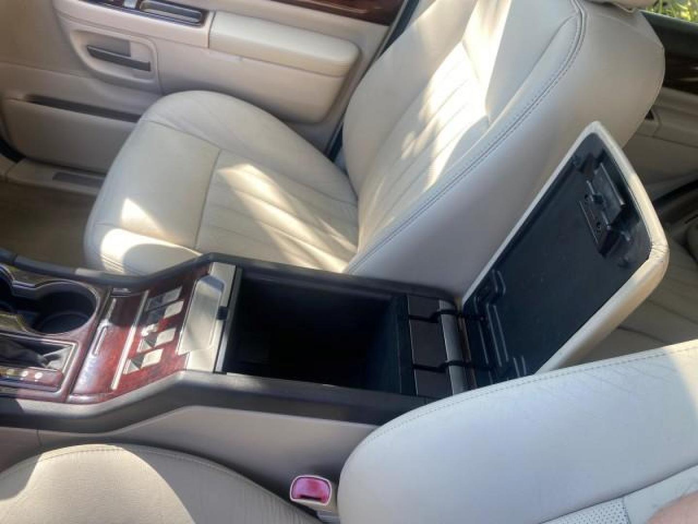 2003 Ceramic White /Light Parchment Lincoln Aviator Premium 4WD SUNROOF (5LMEU78H03Z) with an 4.6L DOHC 32-Valve V8 Engine engine, Automatic transmission, located at 4701 North Dixie Hwy, Pompano Beach, FL, 33064, (954) 422-2889, 26.240938, -80.123474 - OUR WEBPAGE FLORIDACARS1.COM HAS OVER 100 PHOTOS AND FREE CARFAX LINK 2003 LINCOLN AVIATOR PREMIUM 4WD SUNROOF $45,120 NEW TIRES LOOK VERY NICE VIN: 5LMEU78H03ZJ14425 5 L M E U 7 8 H 0 3 Z J 1 4 4 2 5 4 DOOR WAGON/SPORT UTILITY 4.6L V8 F DOHC GASOLINE 18 MPG REAR WHEEL DRIVE W/ 4X4 Features 4WD/AWD - Photo#67