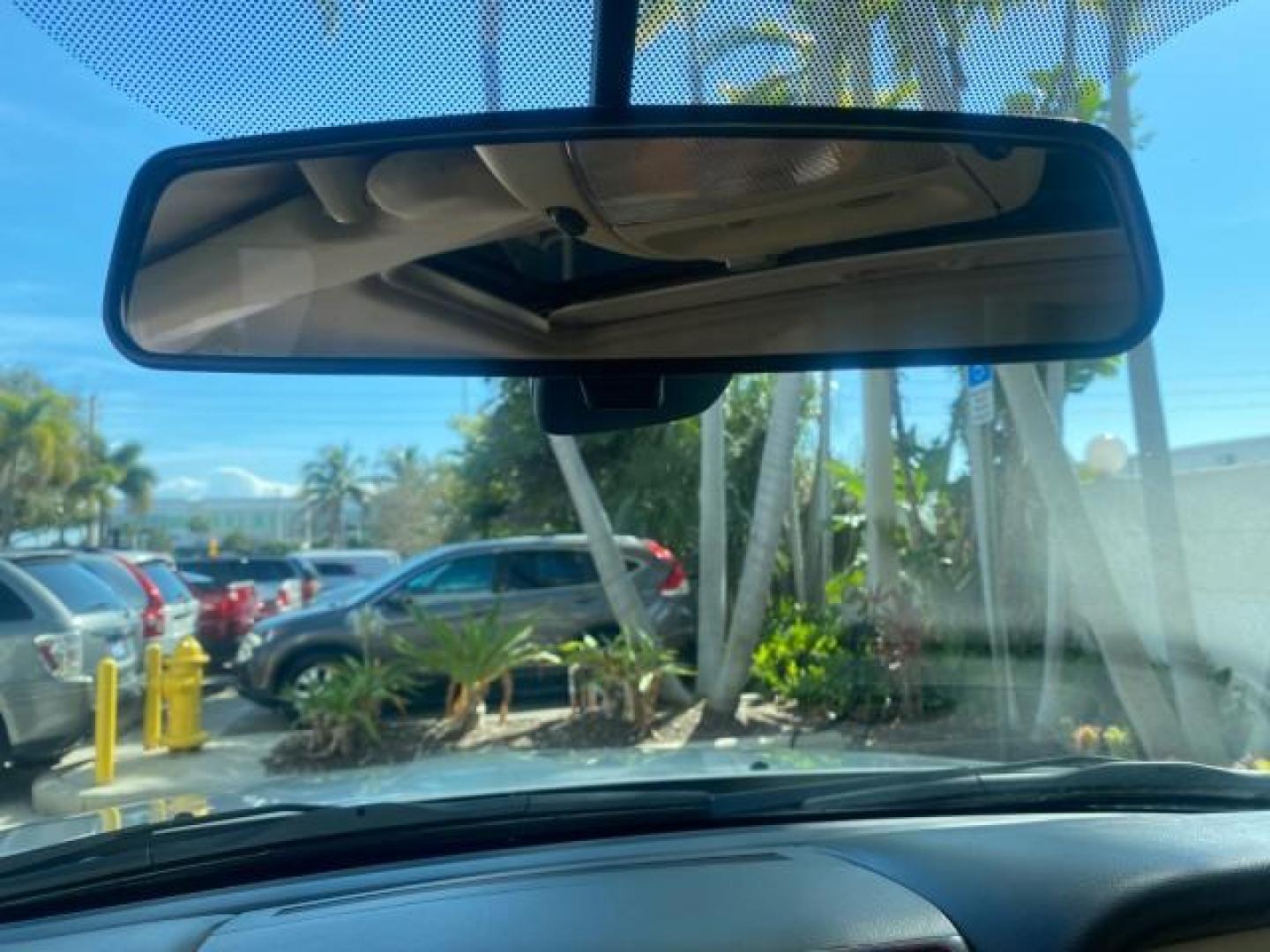 2003 Ceramic White /Light Parchment Lincoln Aviator Premium 4WD SUNROOF (5LMEU78H03Z) with an 4.6L DOHC 32-Valve V8 Engine engine, Automatic transmission, located at 4701 North Dixie Hwy, Pompano Beach, FL, 33064, (954) 422-2889, 26.240938, -80.123474 - OUR WEBPAGE FLORIDACARS1.COM HAS OVER 100 PHOTOS AND FREE CARFAX LINK 2003 LINCOLN AVIATOR PREMIUM 4WD SUNROOF $45,120 NEW TIRES LOOK VERY NICE VIN: 5LMEU78H03ZJ14425 5 L M E U 7 8 H 0 3 Z J 1 4 4 2 5 4 DOOR WAGON/SPORT UTILITY 4.6L V8 F DOHC GASOLINE 18 MPG REAR WHEEL DRIVE W/ 4X4 Features 4WD/AWD - Photo#68