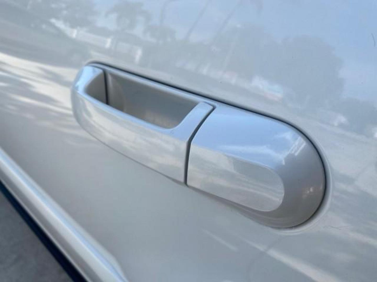 2003 Ceramic White /Light Parchment Lincoln Aviator Premium 4WD SUNROOF (5LMEU78H03Z) with an 4.6L DOHC 32-Valve V8 Engine engine, Automatic transmission, located at 4701 North Dixie Hwy, Pompano Beach, FL, 33064, (954) 422-2889, 26.240938, -80.123474 - OUR WEBPAGE FLORIDACARS1.COM HAS OVER 100 PHOTOS AND FREE CARFAX LINK 2003 LINCOLN AVIATOR PREMIUM 4WD SUNROOF $45,120 NEW TIRES LOOK VERY NICE VIN: 5LMEU78H03ZJ14425 5 L M E U 7 8 H 0 3 Z J 1 4 4 2 5 4 DOOR WAGON/SPORT UTILITY 4.6L V8 F DOHC GASOLINE 18 MPG REAR WHEEL DRIVE W/ 4X4 Features 4WD/AWD - Photo#81