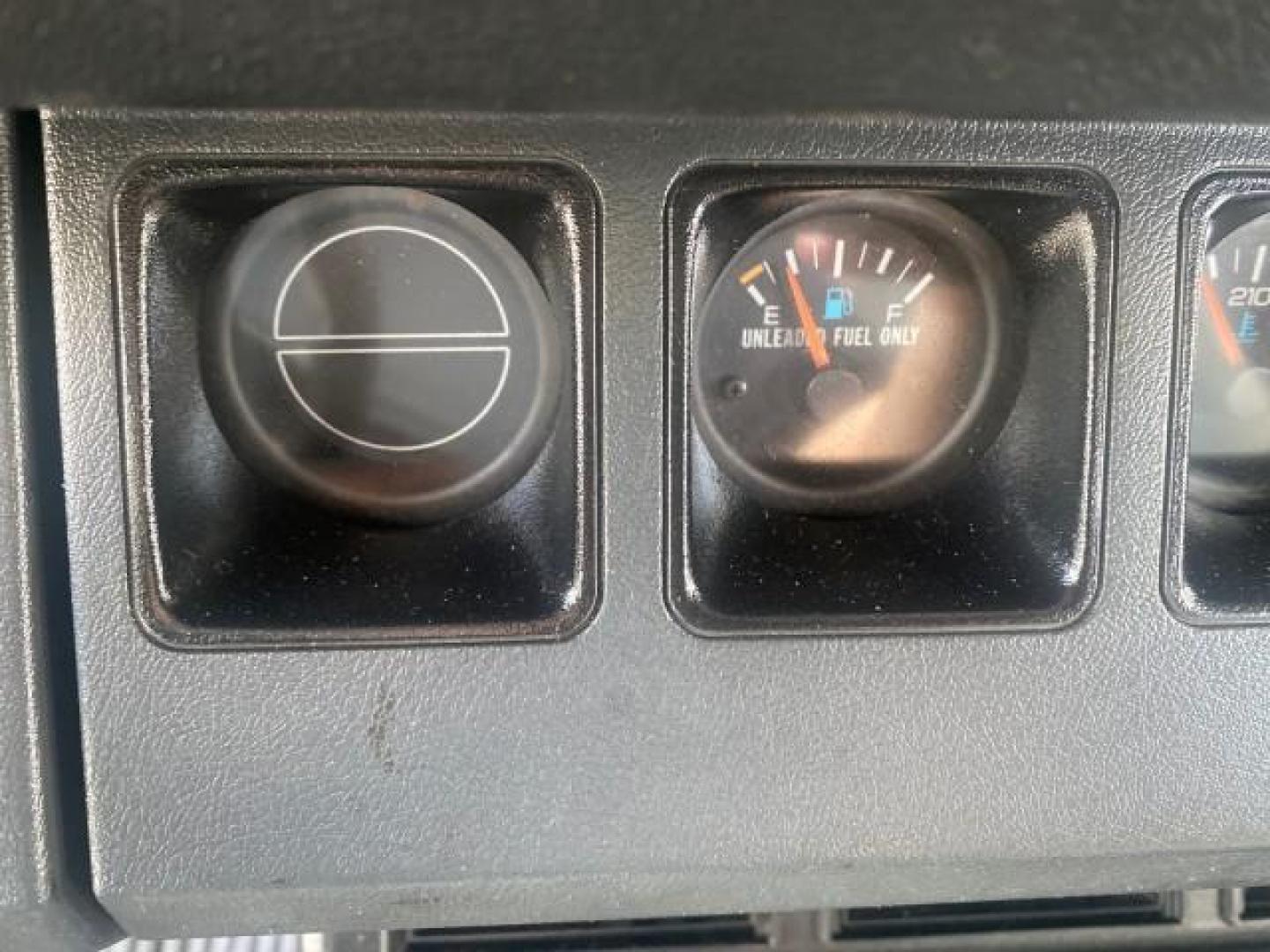 1994 Black /Gray Jeep Wrangler 4.0 6 CYL SE LOW MILES 87,813 (1J4FY29S8RP) with an 4.0L Straight 6-Cyl Engine engine, Automatic transmission, located at 4701 North Dixie Hwy, Pompano Beach, FL, 33064, (954) 422-2889, 26.240938, -80.123474 - OUR WEBPAGE FLORIDACARS1.COM HAS OVER 100 PHOTOS AND FREE CARFAX LINK 1994 JEEP WRANGLER SE AUTO AC BRAND NEW TOP WITH HARDWARE $ 2000 VALUE INCLUDED VIN: 1J4FY29S8RP433289 1 J 4 F Y 2 9 S 8 R P 4 3 3 2 8 9 UTILITY (BLAZER, JIMMY, SCOUT, ETC.) 4.0L I6 F GASOLINE REAR WHEEL DRIVE W/ 4X4 Features ABS - Photo#69