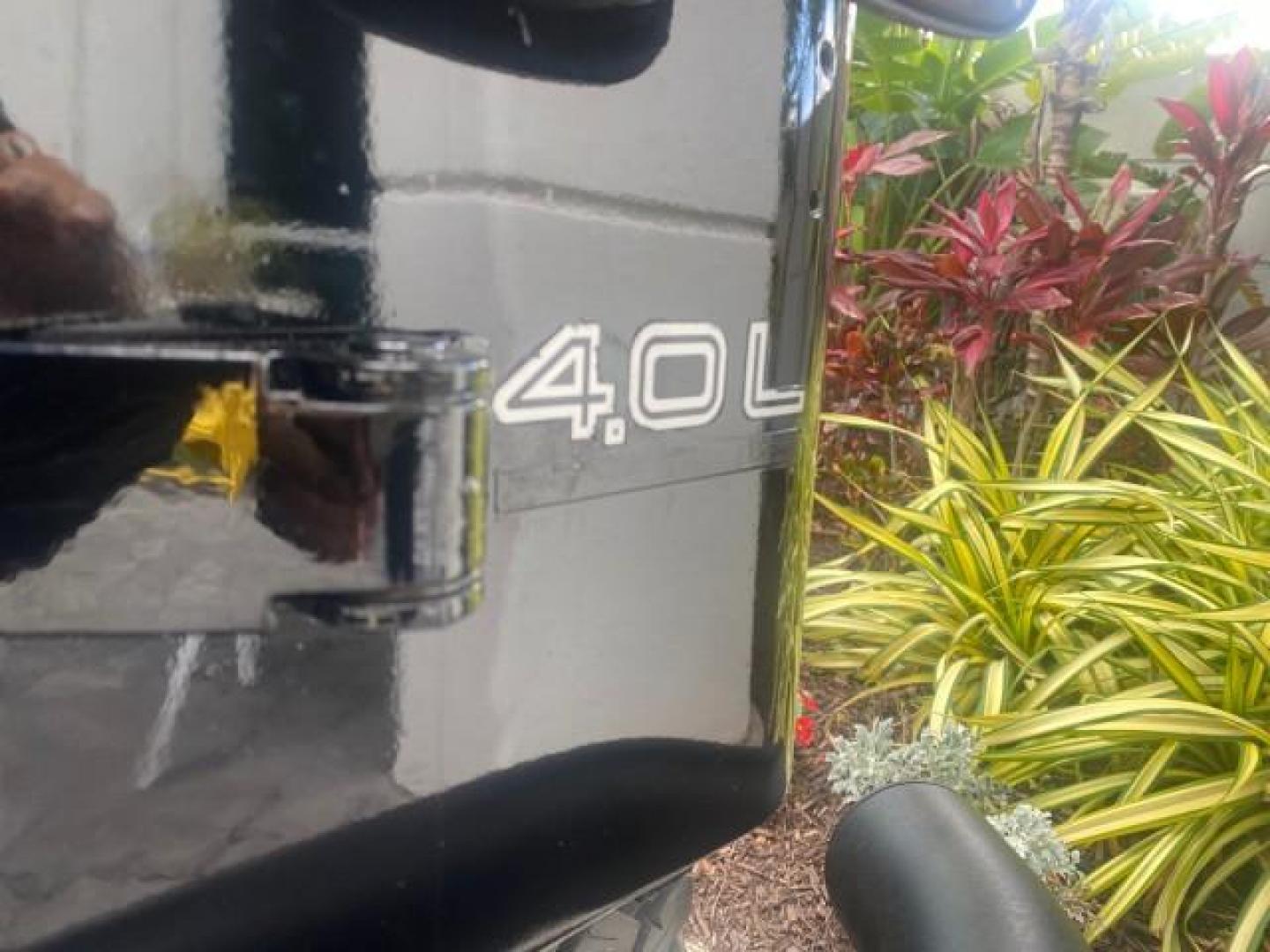 1994 Black /Gray Jeep Wrangler 4.0 6 CYL SE LOW MILES 87,813 (1J4FY29S8RP) with an 4.0L Straight 6-Cyl Engine engine, Automatic transmission, located at 4701 North Dixie Hwy, Pompano Beach, FL, 33064, (954) 422-2889, 26.240938, -80.123474 - OUR WEBPAGE FLORIDACARS1.COM HAS OVER 100 PHOTOS AND FREE CARFAX LINK 1994 JEEP WRANGLER SE AUTO AC BRAND NEW TOP WITH HARDWARE $ 2000 VALUE INCLUDED VIN: 1J4FY29S8RP433289 1 J 4 F Y 2 9 S 8 R P 4 3 3 2 8 9 UTILITY (BLAZER, JIMMY, SCOUT, ETC.) 4.0L I6 F GASOLINE REAR WHEEL DRIVE W/ 4X4 Features ABS - Photo#87