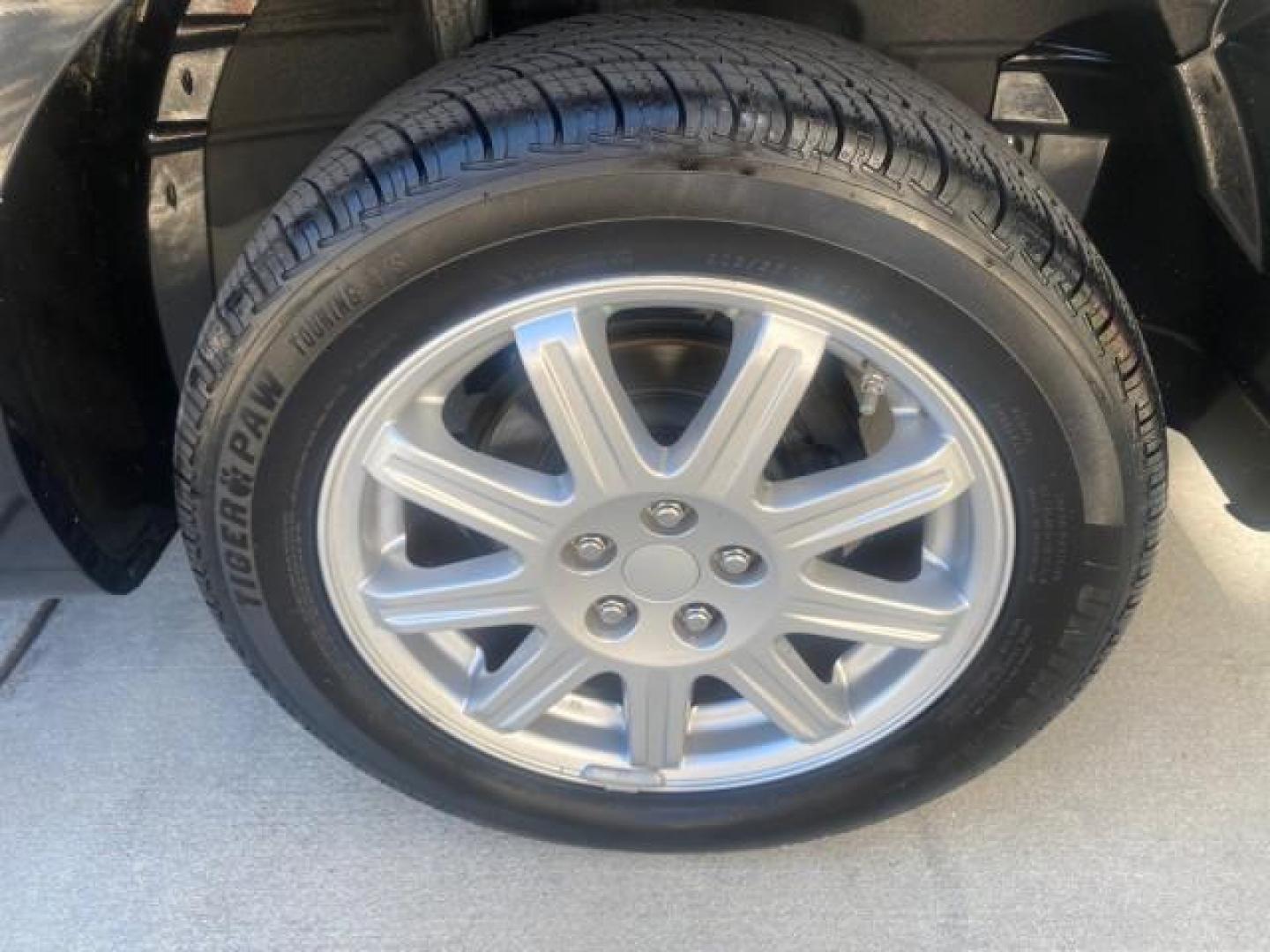 2010 Brilliant Black Pearl /Pastel slate gray Chrysler PT Cruiser Classic LOW MILES 37,988 1 OWNER (3A4GY5F91AT) with an 2.4L DOHC SMPI 16-Valve I4 Engine engine, Automatic transmission, located at 4701 North Dixie Hwy, Pompano Beach, FL, 33064, (954) 422-2889, 26.240938, -80.123474 - OUR WEBPAGE FLORIDACARS1.COM HAS OVER 100 PHOTOS AND FREE CARFAX LINK 2010 CHRYSLER PT CRUISER CLASSIC 1 OWNER VIN: 3A4GY5F91AT132886 3 A 4 G Y 5 F 9 1 A T 1 3 2 8 8 6 VAN 2.4L I4 F DOHC 16V GASOLINE 24 MPG FRONT WHEEL DRIVE Features ABS Brakes Air Conditioning Alloy Wheels AM/FM Stereo Automatic Tr - Photo#82