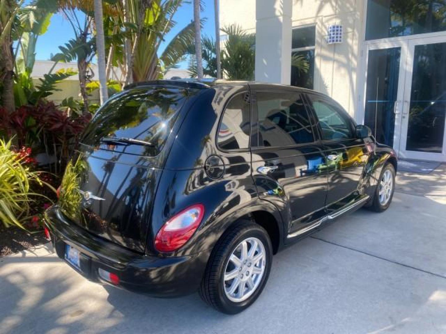 2010 Brilliant Black Pearl /Pastel slate gray Chrysler PT Cruiser Classic LOW MILES 37,988 1 OWNER (3A4GY5F91AT) with an 2.4L DOHC SMPI 16-Valve I4 Engine engine, Automatic transmission, located at 4701 North Dixie Hwy, Pompano Beach, FL, 33064, (954) 422-2889, 26.240938, -80.123474 - OUR WEBPAGE FLORIDACARS1.COM HAS OVER 100 PHOTOS AND FREE CARFAX LINK 2010 CHRYSLER PT CRUISER CLASSIC 1 OWNER VIN: 3A4GY5F91AT132886 3 A 4 G Y 5 F 9 1 A T 1 3 2 8 8 6 VAN 2.4L I4 F DOHC 16V GASOLINE 24 MPG FRONT WHEEL DRIVE Features ABS Brakes Air Conditioning Alloy Wheels AM/FM Stereo Automatic Tr - Photo#96