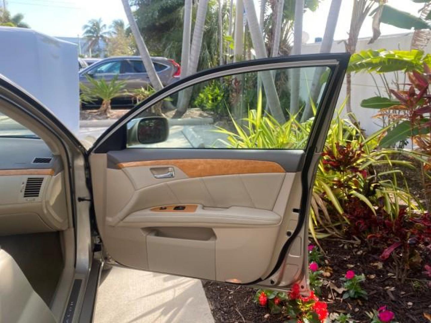 2007 Desert Sand Mica /Graphite Toyota Avalon XL Limited LOW MILES 73,237 (4T1BK36BX7U) with an 3.5L DOHC EFI 24-Valve V6 Engine engine, Automatic transmission, located at 4701 North Dixie Hwy, Pompano Beach, FL, 33064, (954) 422-2889, 26.240938, -80.123474 - OUR WEBPAGE FLORIDACARS1.COM HAS OVER 100 PHOTOS AND FREE CARFAX LINK 2007 TOYOTA AVALON XL LIMITED SUNROOF LEATHER LOADED NEW $34,065 VIN: 4T1BK36BX7U252561 4 T 1 B K 3 6 B X 7 U 2 5 2 5 6 1 SEDAN 4 DR 3.5L V6 F DOHC 24V GASOLINE 28 MPG FRONT WHEEL DRIVE Features A/C Seat(s) ABS Brakes Air Conditio - Photo#11