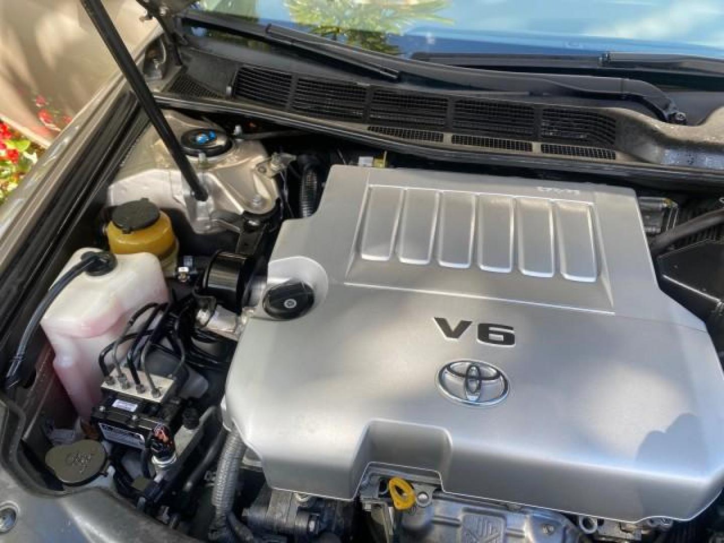 2007 Desert Sand Mica /Graphite Toyota Avalon XL Limited LOW MILES 73,237 (4T1BK36BX7U) with an 3.5L DOHC EFI 24-Valve V6 Engine engine, Automatic transmission, located at 4701 North Dixie Hwy, Pompano Beach, FL, 33064, (954) 422-2889, 26.240938, -80.123474 - OUR WEBPAGE FLORIDACARS1.COM HAS OVER 100 PHOTOS AND FREE CARFAX LINK 2007 TOYOTA AVALON XL LIMITED SUNROOF LEATHER LOADED NEW $34,065 VIN: 4T1BK36BX7U252561 4 T 1 B K 3 6 B X 7 U 2 5 2 5 6 1 SEDAN 4 DR 3.5L V6 F DOHC 24V GASOLINE 28 MPG FRONT WHEEL DRIVE Features A/C Seat(s) ABS Brakes Air Conditio - Photo#24