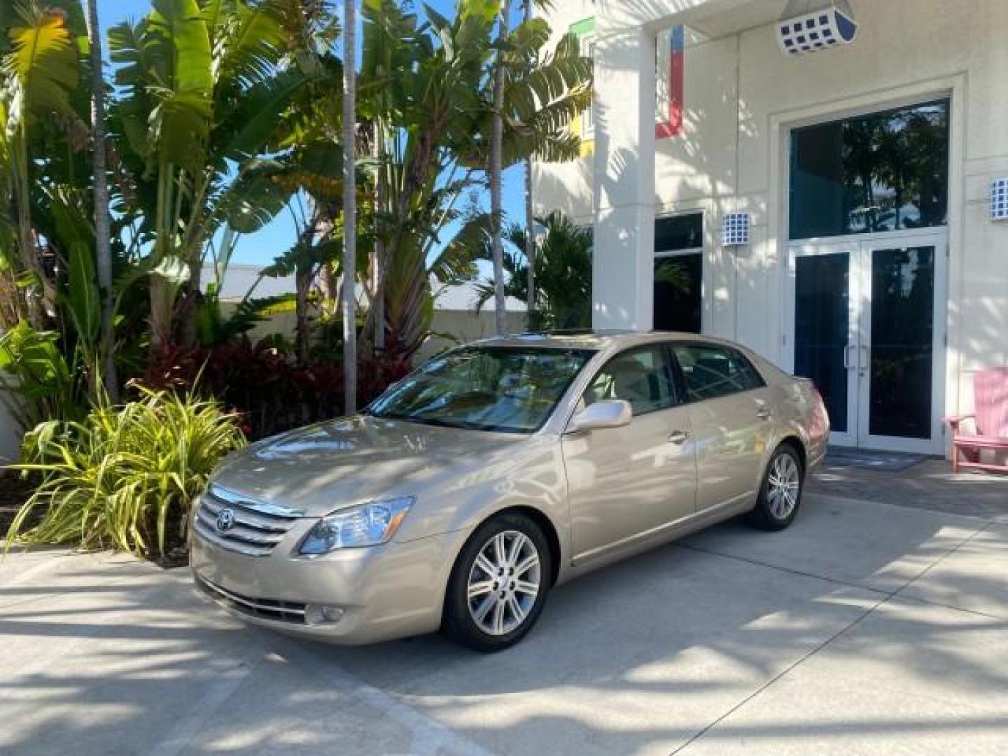 2007 Desert Sand Mica /Graphite Toyota Avalon XL Limited LOW MILES 73,237 (4T1BK36BX7U) with an 3.5L DOHC EFI 24-Valve V6 Engine engine, Automatic transmission, located at 4701 North Dixie Hwy, Pompano Beach, FL, 33064, (954) 422-2889, 26.240938, -80.123474 - OUR WEBPAGE FLORIDACARS1.COM HAS OVER 100 PHOTOS AND FREE CARFAX LINK 2007 TOYOTA AVALON XL LIMITED SUNROOF LEATHER LOADED NEW $34,065 VIN: 4T1BK36BX7U252561 4 T 1 B K 3 6 B X 7 U 2 5 2 5 6 1 SEDAN 4 DR 3.5L V6 F DOHC 24V GASOLINE 28 MPG FRONT WHEEL DRIVE Features A/C Seat(s) ABS Brakes Air Conditio - Photo#28