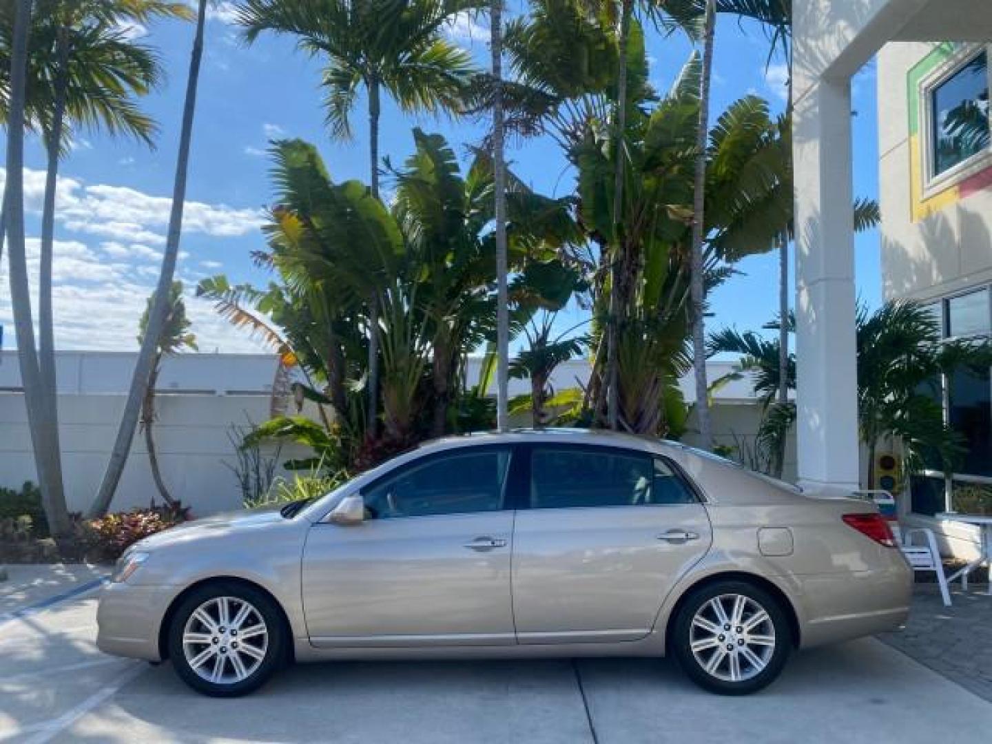 2007 Desert Sand Mica /Graphite Toyota Avalon XL Limited LOW MILES 73,237 (4T1BK36BX7U) with an 3.5L DOHC EFI 24-Valve V6 Engine engine, Automatic transmission, located at 4701 North Dixie Hwy, Pompano Beach, FL, 33064, (954) 422-2889, 26.240938, -80.123474 - OUR WEBPAGE FLORIDACARS1.COM HAS OVER 100 PHOTOS AND FREE CARFAX LINK 2007 TOYOTA AVALON XL LIMITED SUNROOF LEATHER LOADED NEW $34,065 VIN: 4T1BK36BX7U252561 4 T 1 B K 3 6 B X 7 U 2 5 2 5 6 1 SEDAN 4 DR 3.5L V6 F DOHC 24V GASOLINE 28 MPG FRONT WHEEL DRIVE Features A/C Seat(s) ABS Brakes Air Conditio - Photo#30