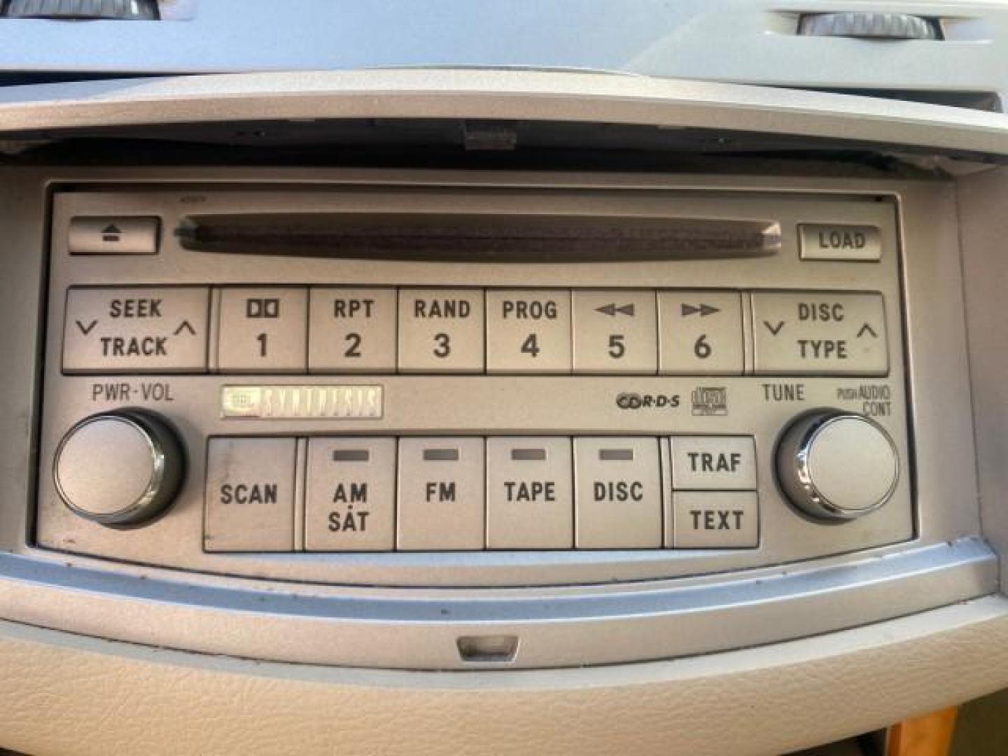 2007 Desert Sand Mica /Graphite Toyota Avalon XL Limited LOW MILES 73,237 (4T1BK36BX7U) with an 3.5L DOHC EFI 24-Valve V6 Engine engine, Automatic transmission, located at 4701 North Dixie Hwy, Pompano Beach, FL, 33064, (954) 422-2889, 26.240938, -80.123474 - OUR WEBPAGE FLORIDACARS1.COM HAS OVER 100 PHOTOS AND FREE CARFAX LINK 2007 TOYOTA AVALON XL LIMITED SUNROOF LEATHER LOADED NEW $34,065 VIN: 4T1BK36BX7U252561 4 T 1 B K 3 6 B X 7 U 2 5 2 5 6 1 SEDAN 4 DR 3.5L V6 F DOHC 24V GASOLINE 28 MPG FRONT WHEEL DRIVE Features A/C Seat(s) ABS Brakes Air Conditio - Photo#61