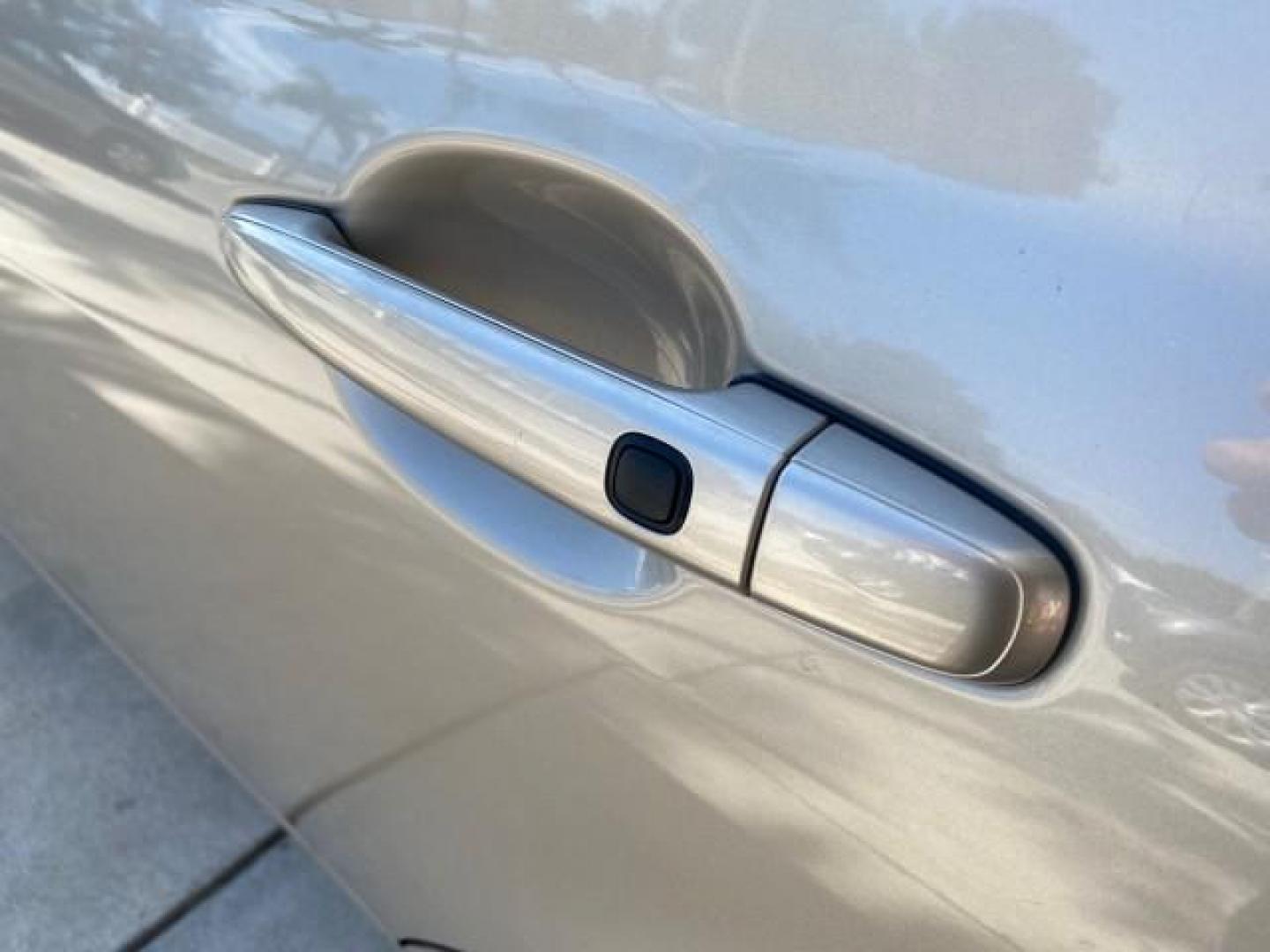 2007 Desert Sand Mica /Graphite Toyota Avalon XL Limited LOW MILES 73,237 (4T1BK36BX7U) with an 3.5L DOHC EFI 24-Valve V6 Engine engine, Automatic transmission, located at 4701 North Dixie Hwy, Pompano Beach, FL, 33064, (954) 422-2889, 26.240938, -80.123474 - OUR WEBPAGE FLORIDACARS1.COM HAS OVER 100 PHOTOS AND FREE CARFAX LINK 2007 TOYOTA AVALON XL LIMITED SUNROOF LEATHER LOADED NEW $34,065 VIN: 4T1BK36BX7U252561 4 T 1 B K 3 6 B X 7 U 2 5 2 5 6 1 SEDAN 4 DR 3.5L V6 F DOHC 24V GASOLINE 28 MPG FRONT WHEEL DRIVE Features A/C Seat(s) ABS Brakes Air Conditio - Photo#81