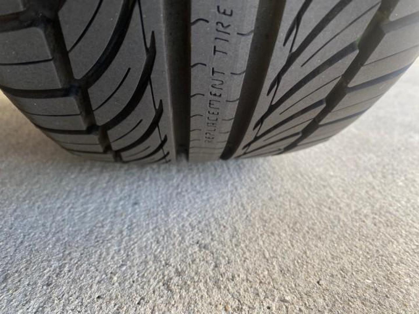 2007 Desert Sand Mica /Graphite Toyota Avalon XL Limited LOW MILES 73,237 (4T1BK36BX7U) with an 3.5L DOHC EFI 24-Valve V6 Engine engine, Automatic transmission, located at 4701 North Dixie Hwy, Pompano Beach, FL, 33064, (954) 422-2889, 26.240938, -80.123474 - OUR WEBPAGE FLORIDACARS1.COM HAS OVER 100 PHOTOS AND FREE CARFAX LINK 2007 TOYOTA AVALON XL LIMITED SUNROOF LEATHER LOADED NEW $34,065 VIN: 4T1BK36BX7U252561 4 T 1 B K 3 6 B X 7 U 2 5 2 5 6 1 SEDAN 4 DR 3.5L V6 F DOHC 24V GASOLINE 28 MPG FRONT WHEEL DRIVE Features A/C Seat(s) ABS Brakes Air Conditio - Photo#93