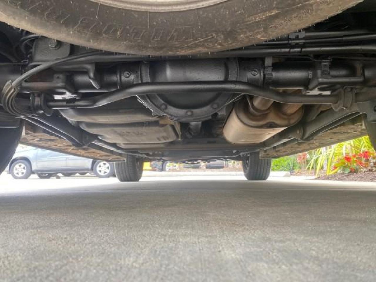 2002 White Diamond /Pewter Cadillac Escalade LOW MILES 67,881 1 OWNER (1GYEC63T92R) with an 5.3L Vortec 1000 SFI V8 Engine engine, Automatic transmission, located at 4701 North Dixie Hwy, Pompano Beach, FL, 33064, (954) 422-2889, 26.240938, -80.123474 - OUR WEBPAGE FLORIDACARS1.COM HAS OVER 100 PHOTOS AND FREE CARFAX LINK 2002 CADILLAC ESCALADE 1 OWNER SUNROOF WHITE DIAMOND PEARL NEW $48,735 VIN: 1GYEC63T92R185082 1 G Y E C 6 3 T 9 2 R 1 8 5 0 8 2 4 DOOR WAGON/SPORT UTILITY 5.3L V8 F GASOLINE 18 MPG REAR WHEEL DRIVE Features ABS Brakes Air Conditio - Photo#22