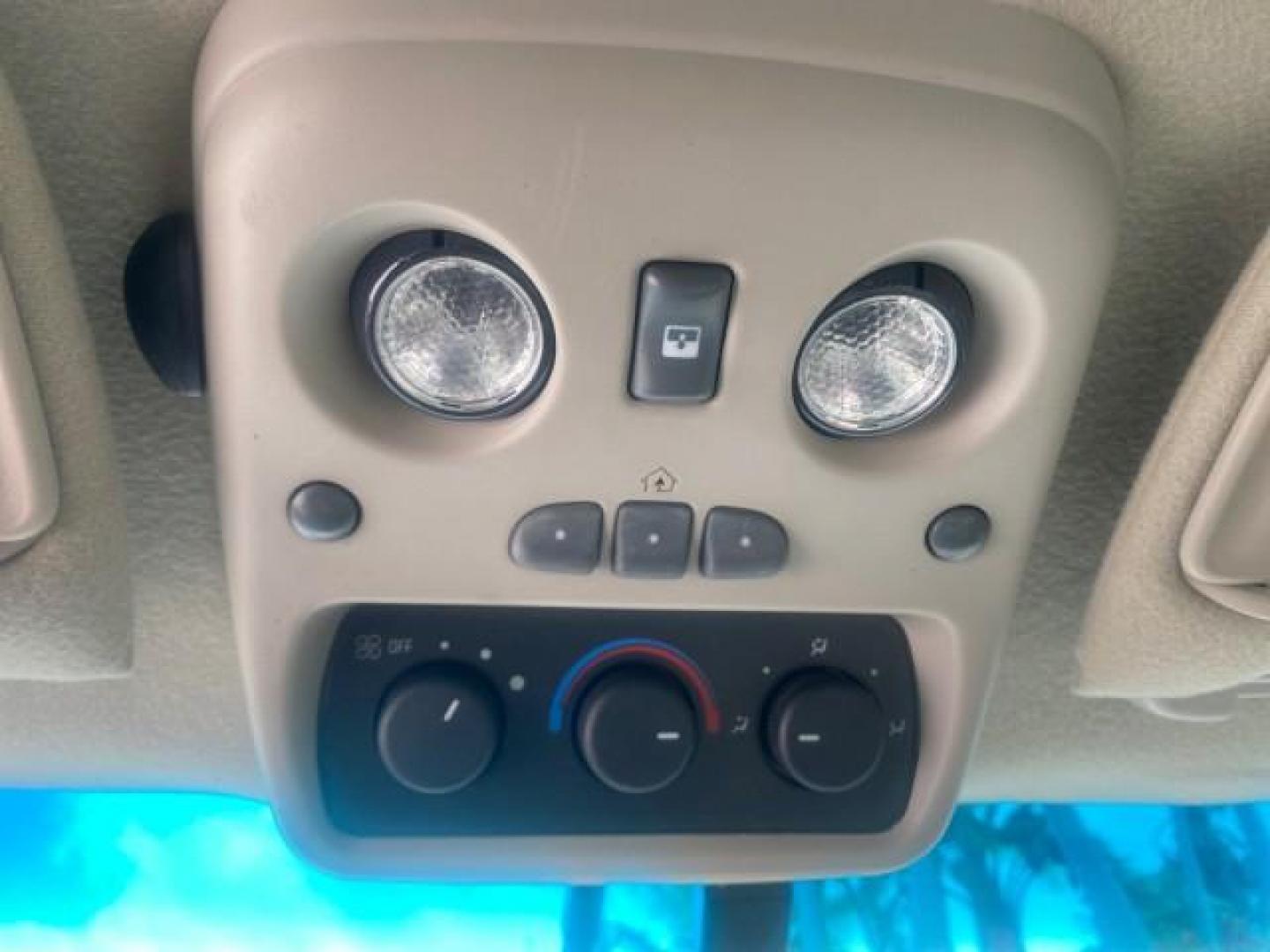 2002 White Diamond /Pewter Cadillac Escalade LOW MILES 67,881 1 OWNER (1GYEC63T92R) with an 5.3L Vortec 1000 SFI V8 Engine engine, Automatic transmission, located at 4701 North Dixie Hwy, Pompano Beach, FL, 33064, (954) 422-2889, 26.240938, -80.123474 - OUR WEBPAGE FLORIDACARS1.COM HAS OVER 100 PHOTOS AND FREE CARFAX LINK 2002 CADILLAC ESCALADE 1 OWNER SUNROOF WHITE DIAMOND PEARL NEW $48,735 VIN: 1GYEC63T92R185082 1 G Y E C 6 3 T 9 2 R 1 8 5 0 8 2 4 DOOR WAGON/SPORT UTILITY 5.3L V8 F GASOLINE 18 MPG REAR WHEEL DRIVE Features ABS Brakes Air Conditio - Photo#66