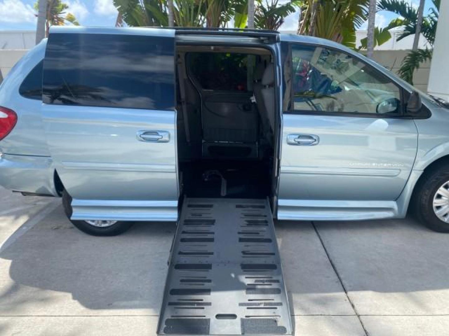 2006 Butane Blue Pearl /Med Slate Gray Chrysler T and C BRAUN ENTERVAN HANDICAP LOW MILES 64,097 (1A4GP44R76B) with an 3.3L OHV V6 Engine engine, Automatic transmission, located at 4701 North Dixie Hwy, Pompano Beach, FL, 33064, (954) 422-2889, 26.240938, -80.123474 - OUR WEBPAGE FLORIDACARS1.COM HAS OVER 100 PHOTOS AND FREE CARFAX LINK 2006 CHRYSLER TOWN AND COUNTRY LX BRAUN ENTERVAN $20,000 PLUS CONVERSION POWER RAMP DRIVER SEAT SWIVELS VIN: 1A4GP44R76B751954 1 A 4 G P 4 4 R 7 6 B 7 5 1 9 5 4 VAN 3.3L V6 F OHV 24V GASOLINE 26 MPG FRONT WHEEL DRIVE Features ABS- Photo#13