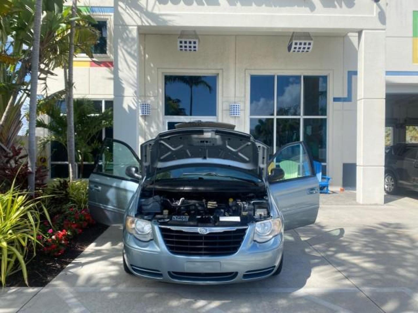 2006 Butane Blue Pearl /Med Slate Gray Chrysler T and C BRAUN ENTERVAN HANDICAP LOW MILES 64,097 (1A4GP44R76B) with an 3.3L OHV V6 Engine engine, Automatic transmission, located at 4701 North Dixie Hwy, Pompano Beach, FL, 33064, (954) 422-2889, 26.240938, -80.123474 - OUR WEBPAGE FLORIDACARS1.COM HAS OVER 100 PHOTOS AND FREE CARFAX LINK 2006 CHRYSLER TOWN AND COUNTRY LX BRAUN ENTERVAN $20,000 PLUS CONVERSION POWER RAMP DRIVER SEAT SWIVELS VIN: 1A4GP44R76B751954 1 A 4 G P 4 4 R 7 6 B 7 5 1 9 5 4 VAN 3.3L V6 F OHV 24V GASOLINE 26 MPG FRONT WHEEL DRIVE Features ABS- Photo#16