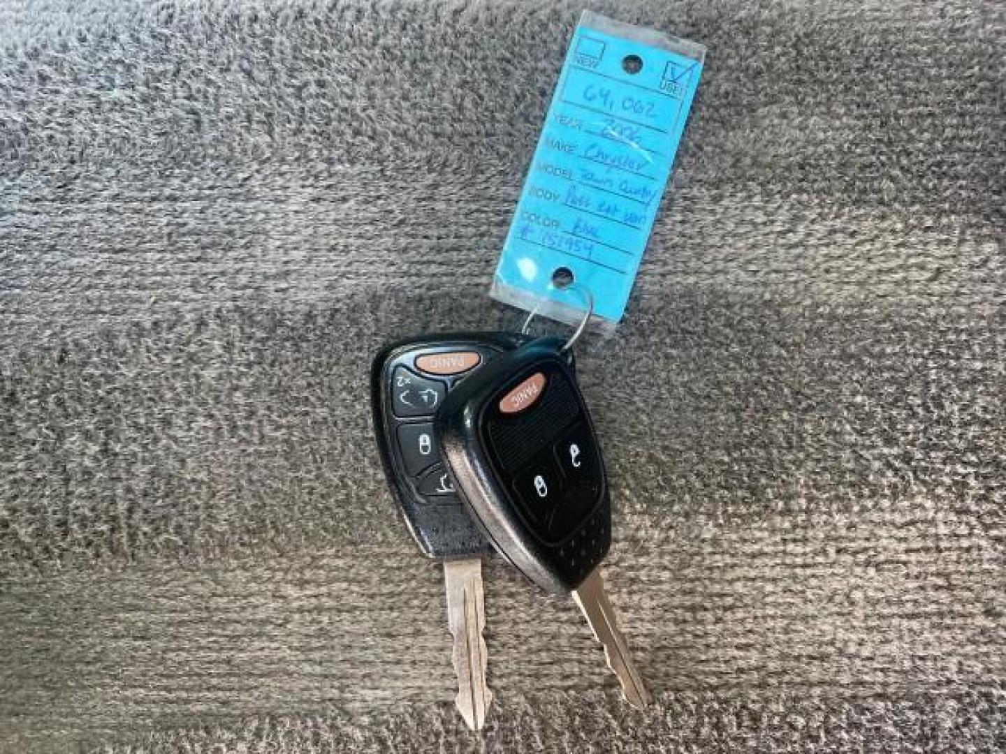 2006 Butane Blue Pearl /Med Slate Gray Chrysler T and C BRAUN ENTERVAN HANDICAP LOW MILES 64,097 (1A4GP44R76B) with an 3.3L OHV V6 Engine engine, Automatic transmission, located at 4701 North Dixie Hwy, Pompano Beach, FL, 33064, (954) 422-2889, 26.240938, -80.123474 - OUR WEBPAGE FLORIDACARS1.COM HAS OVER 100 PHOTOS AND FREE CARFAX LINK 2006 CHRYSLER TOWN AND COUNTRY LX BRAUN ENTERVAN $20,000 PLUS CONVERSION POWER RAMP DRIVER SEAT SWIVELS VIN: 1A4GP44R76B751954 1 A 4 G P 4 4 R 7 6 B 7 5 1 9 5 4 VAN 3.3L V6 F OHV 24V GASOLINE 26 MPG FRONT WHEEL DRIVE Features ABS- Photo#23