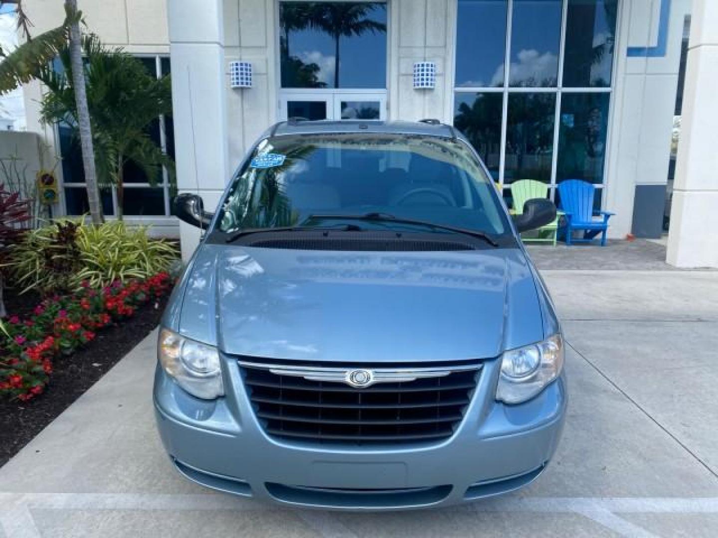 2006 Butane Blue Pearl /Med Slate Gray Chrysler T and C BRAUN ENTERVAN HANDICAP LOW MILES 64,097 (1A4GP44R76B) with an 3.3L OHV V6 Engine engine, Automatic transmission, located at 4701 North Dixie Hwy, Pompano Beach, FL, 33064, (954) 422-2889, 26.240938, -80.123474 - OUR WEBPAGE FLORIDACARS1.COM HAS OVER 100 PHOTOS AND FREE CARFAX LINK 2006 CHRYSLER TOWN AND COUNTRY LX BRAUN ENTERVAN $20,000 PLUS CONVERSION POWER RAMP DRIVER SEAT SWIVELS VIN: 1A4GP44R76B751954 1 A 4 G P 4 4 R 7 6 B 7 5 1 9 5 4 VAN 3.3L V6 F OHV 24V GASOLINE 26 MPG FRONT WHEEL DRIVE Features ABS- Photo#27
