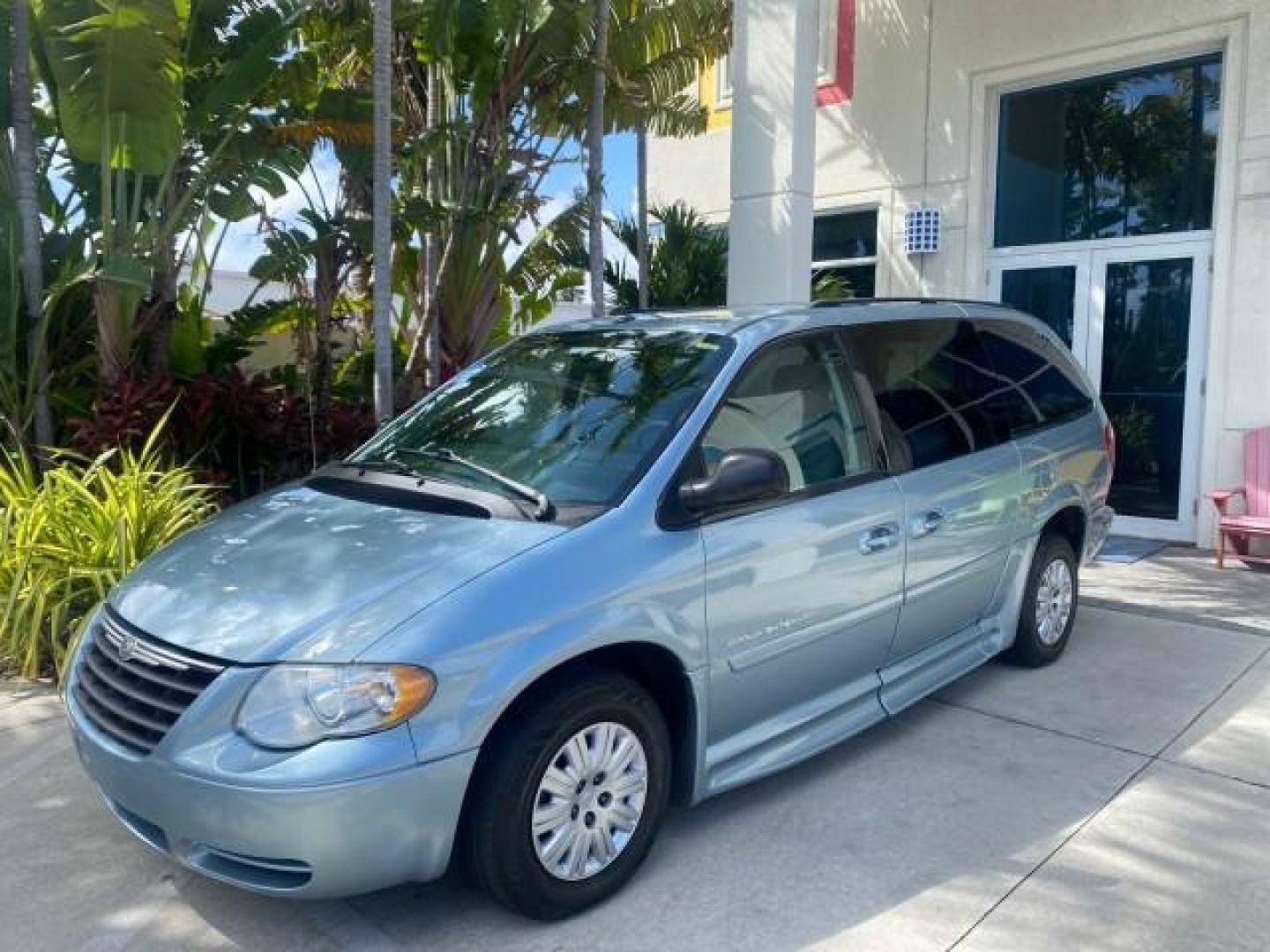 2006 Butane Blue Pearl /Med Slate Gray Chrysler T and C BRAUN ENTERVAN HANDICAP LOW MILES 64,097 (1A4GP44R76B) with an 3.3L OHV V6 Engine engine, Automatic transmission, located at 4701 North Dixie Hwy, Pompano Beach, FL, 33064, (954) 422-2889, 26.240938, -80.123474 - OUR WEBPAGE FLORIDACARS1.COM HAS OVER 100 PHOTOS AND FREE CARFAX LINK 2006 CHRYSLER TOWN AND COUNTRY LX BRAUN ENTERVAN $20,000 PLUS CONVERSION POWER RAMP DRIVER SEAT SWIVELS VIN: 1A4GP44R76B751954 1 A 4 G P 4 4 R 7 6 B 7 5 1 9 5 4 VAN 3.3L V6 F OHV 24V GASOLINE 26 MPG FRONT WHEEL DRIVE Features ABS- Photo#29