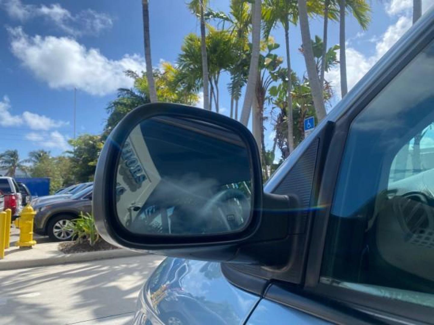 2006 Butane Blue Pearl /Med Slate Gray Chrysler T and C BRAUN ENTERVAN HANDICAP LOW MILES 64,097 (1A4GP44R76B) with an 3.3L OHV V6 Engine engine, Automatic transmission, located at 4701 North Dixie Hwy, Pompano Beach, FL, 33064, (954) 422-2889, 26.240938, -80.123474 - OUR WEBPAGE FLORIDACARS1.COM HAS OVER 100 PHOTOS AND FREE CARFAX LINK 2006 CHRYSLER TOWN AND COUNTRY LX BRAUN ENTERVAN $20,000 PLUS CONVERSION POWER RAMP DRIVER SEAT SWIVELS VIN: 1A4GP44R76B751954 1 A 4 G P 4 4 R 7 6 B 7 5 1 9 5 4 VAN 3.3L V6 F OHV 24V GASOLINE 26 MPG FRONT WHEEL DRIVE Features ABS- Photo#40