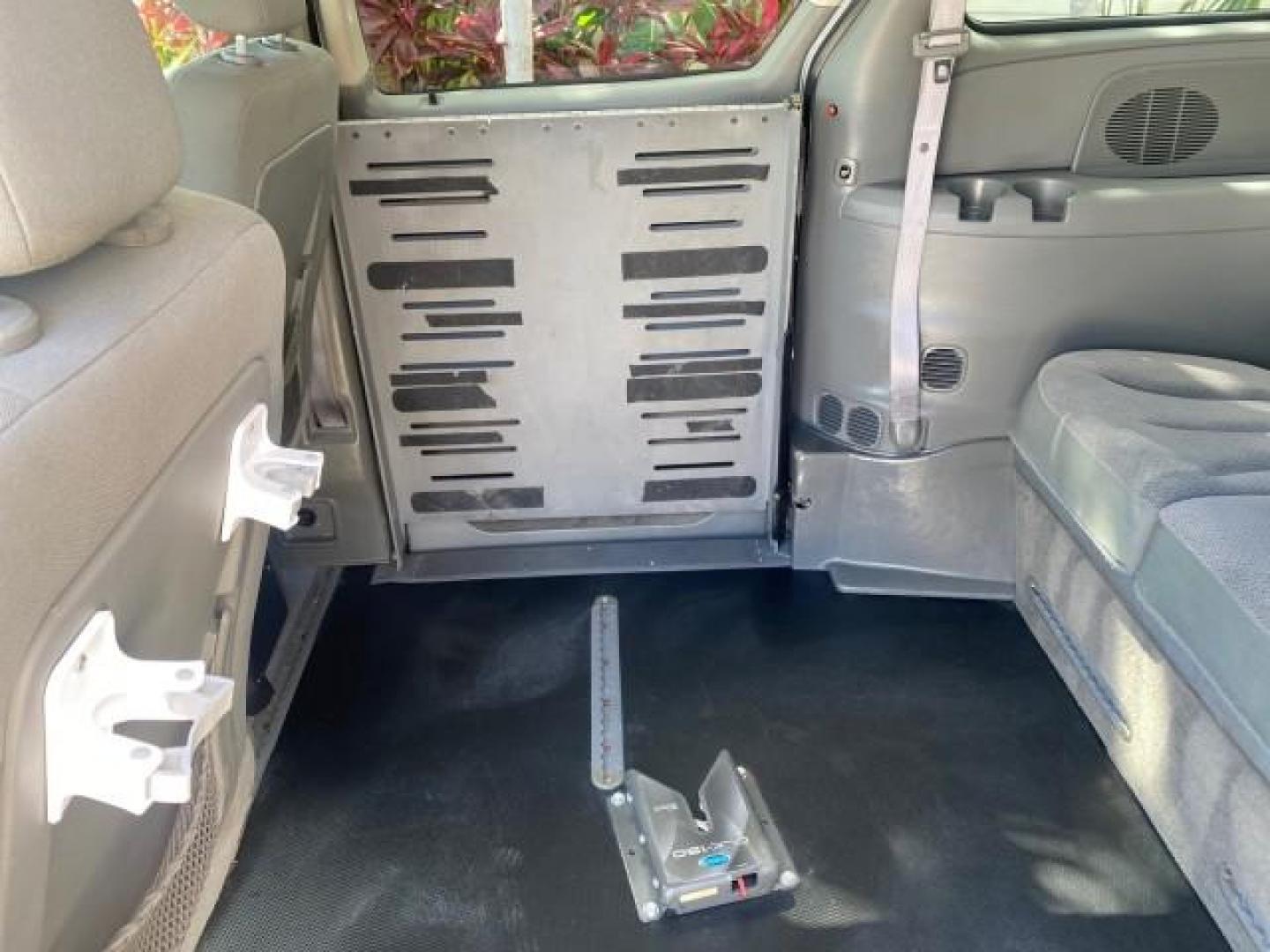 2006 Butane Blue Pearl /Med Slate Gray Chrysler T and C BRAUN ENTERVAN HANDICAP LOW MILES 64,097 (1A4GP44R76B) with an 3.3L OHV V6 Engine engine, Automatic transmission, located at 4701 North Dixie Hwy, Pompano Beach, FL, 33064, (954) 422-2889, 26.240938, -80.123474 - OUR WEBPAGE FLORIDACARS1.COM HAS OVER 100 PHOTOS AND FREE CARFAX LINK 2006 CHRYSLER TOWN AND COUNTRY LX BRAUN ENTERVAN $20,000 PLUS CONVERSION POWER RAMP DRIVER SEAT SWIVELS VIN: 1A4GP44R76B751954 1 A 4 G P 4 4 R 7 6 B 7 5 1 9 5 4 VAN 3.3L V6 F OHV 24V GASOLINE 26 MPG FRONT WHEEL DRIVE Features ABS- Photo#95